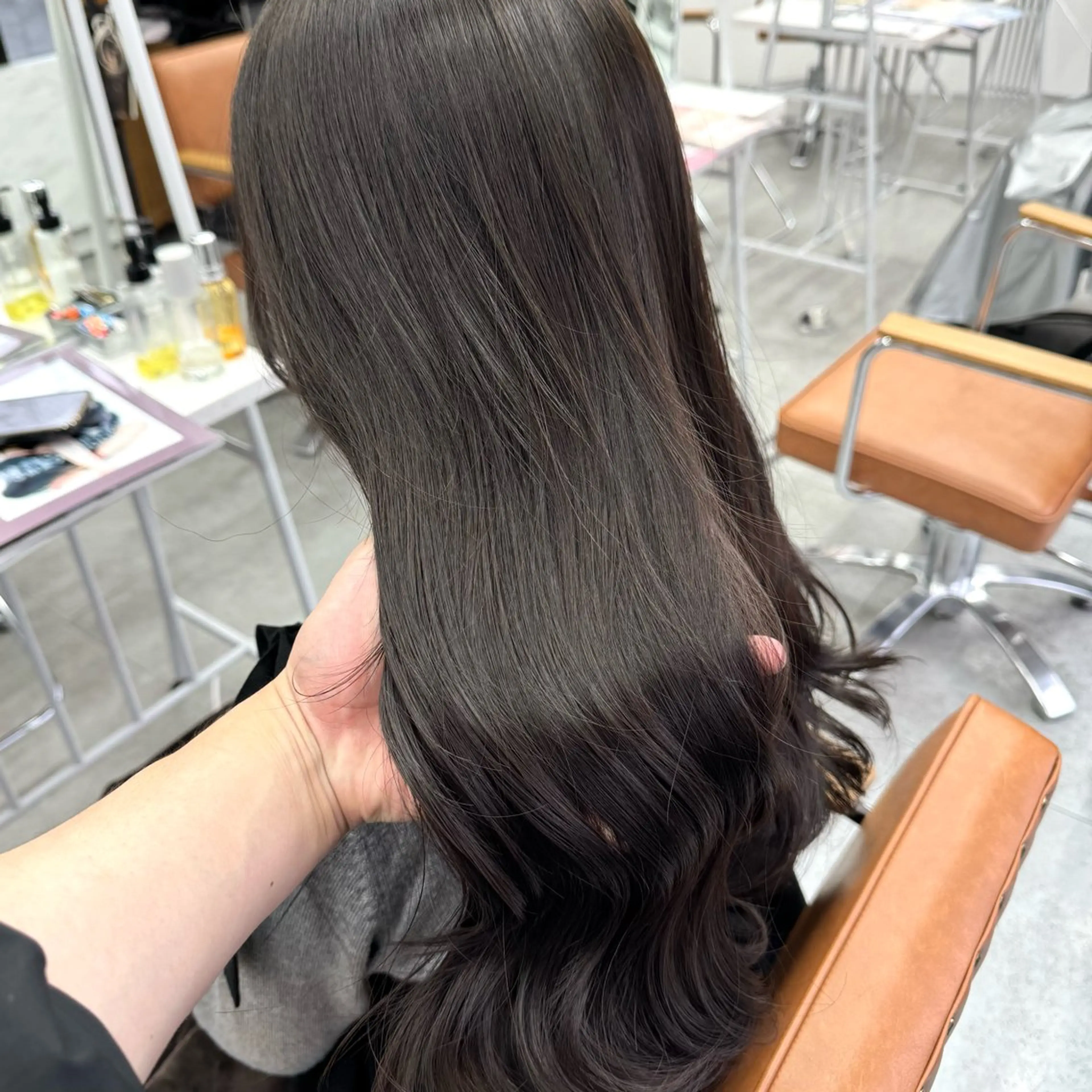 ロング カラー ヘアアレンジ ブリーチなしカラー /ベージュ/安形翔のヘアスタイル