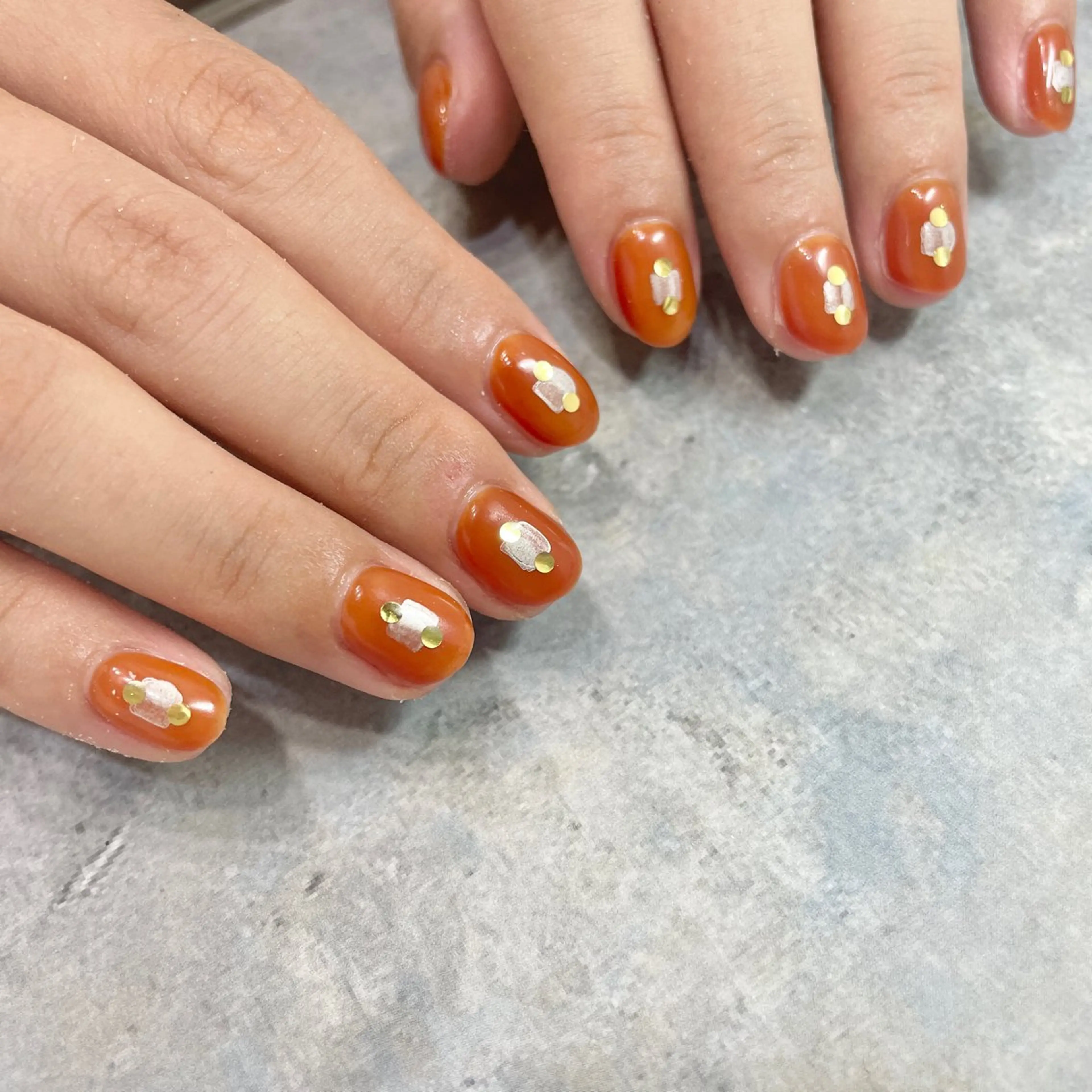 ネイル ホログラムネイル 氷ネイル・うるうるネイル 韓国ネイル マグネットネイル ミラーネイル ハンドネイル 園田 ソノダのネイルデザイン