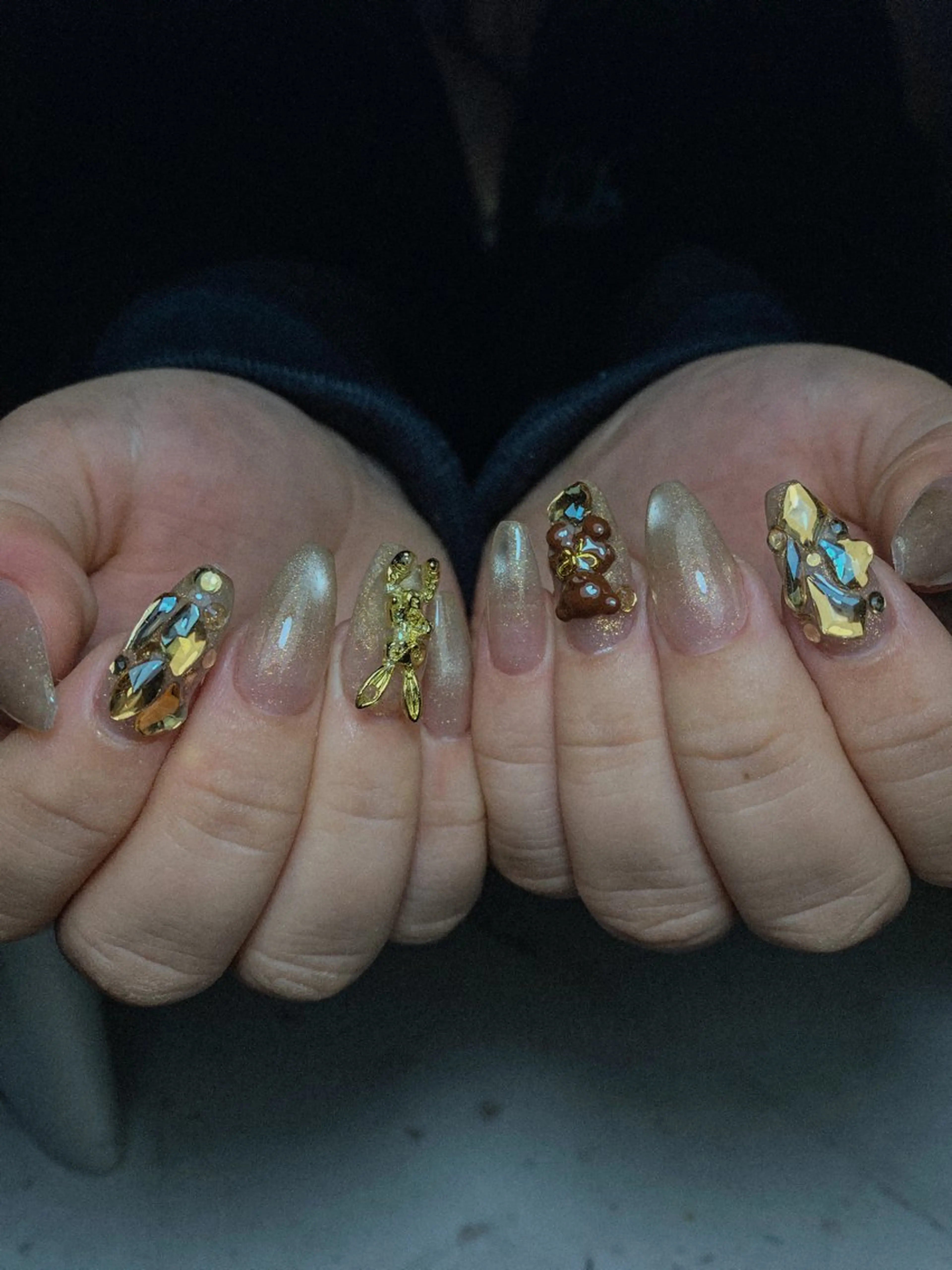 ネイル Isinha Nailsのネイルデザイン