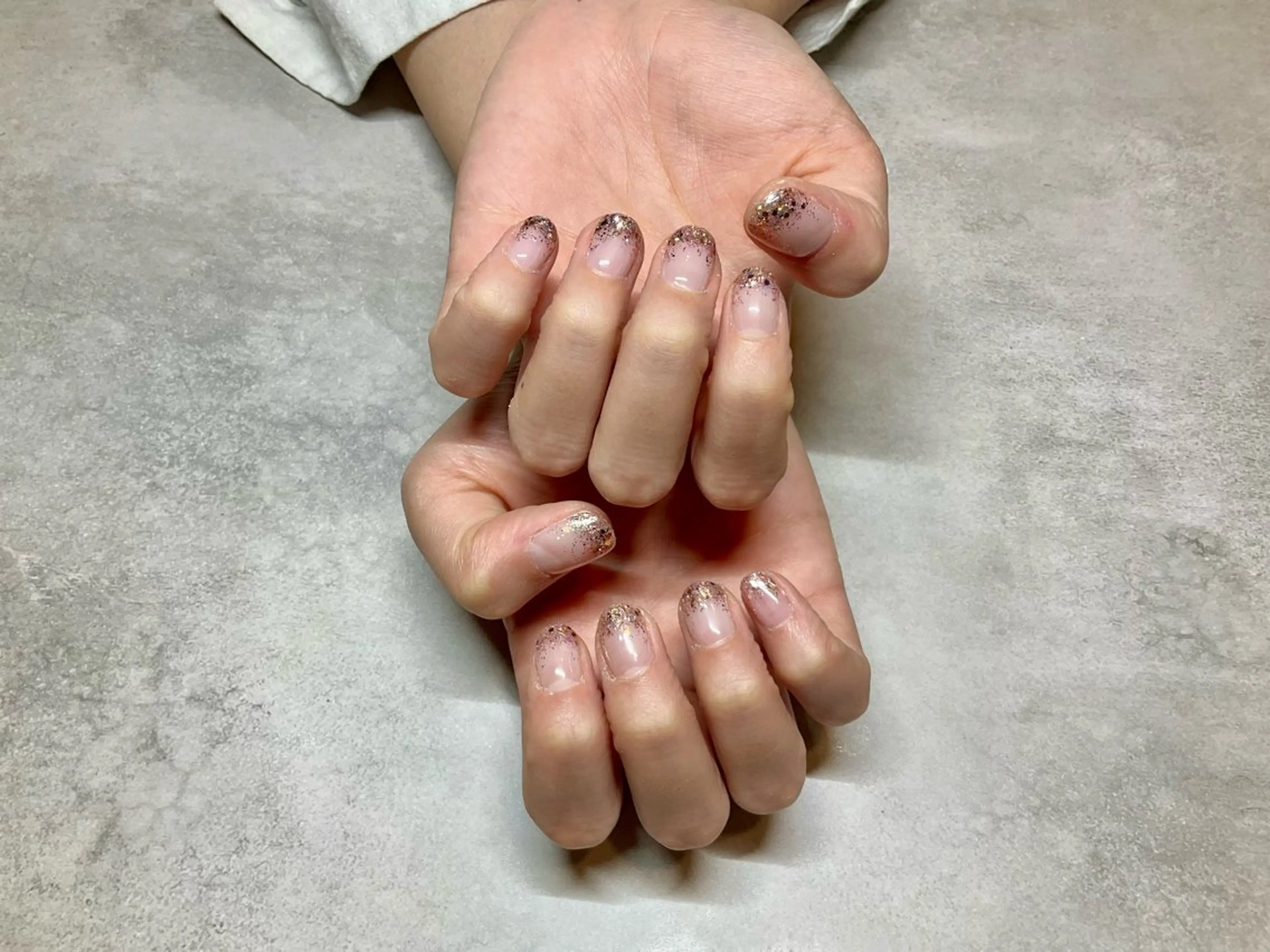 ネイル ゴールド ラメ(グリッター) ラメグラデーション ハンドネイル ごとう れいこのネイルデザイン