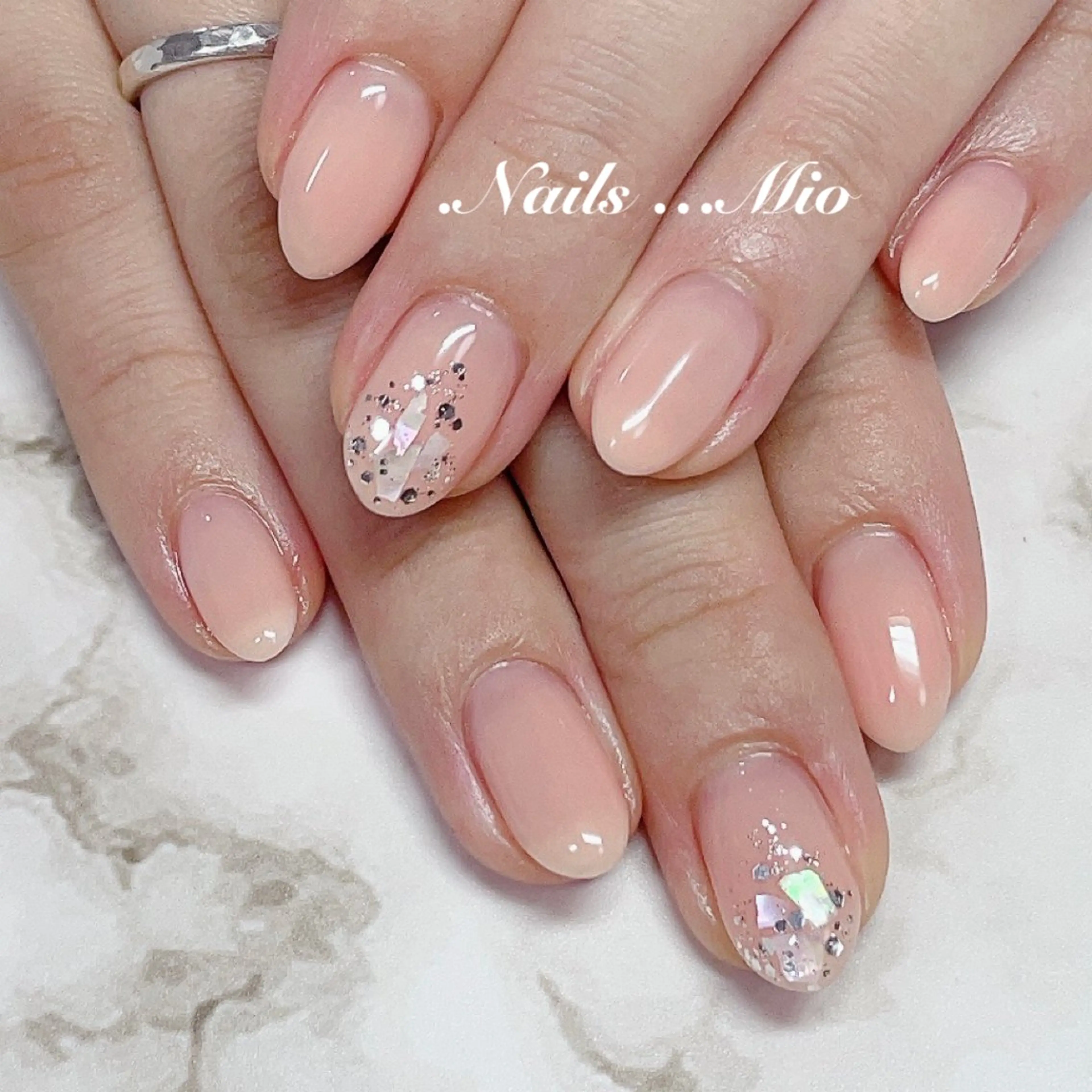 ネイル アートネイル ジェルネイル ワンカラーネイル .Nails Mio 赤羽西ネイルサロンのネイルデザイン