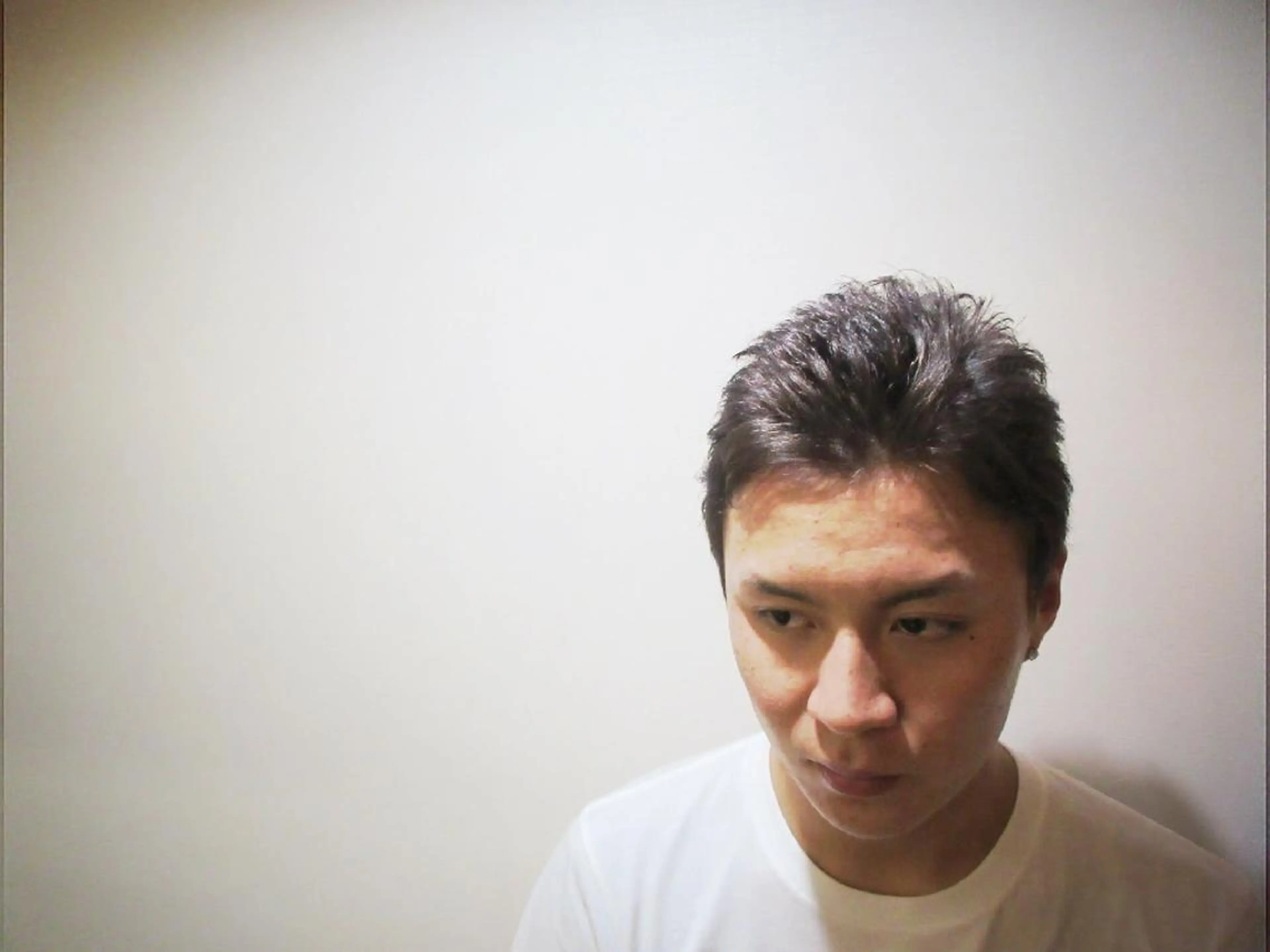 ショート カラー アッシュ ブリーチ シルバー シルバーアッシュ カット トリートメント Joshua / 素髪改善のヘアスタイル