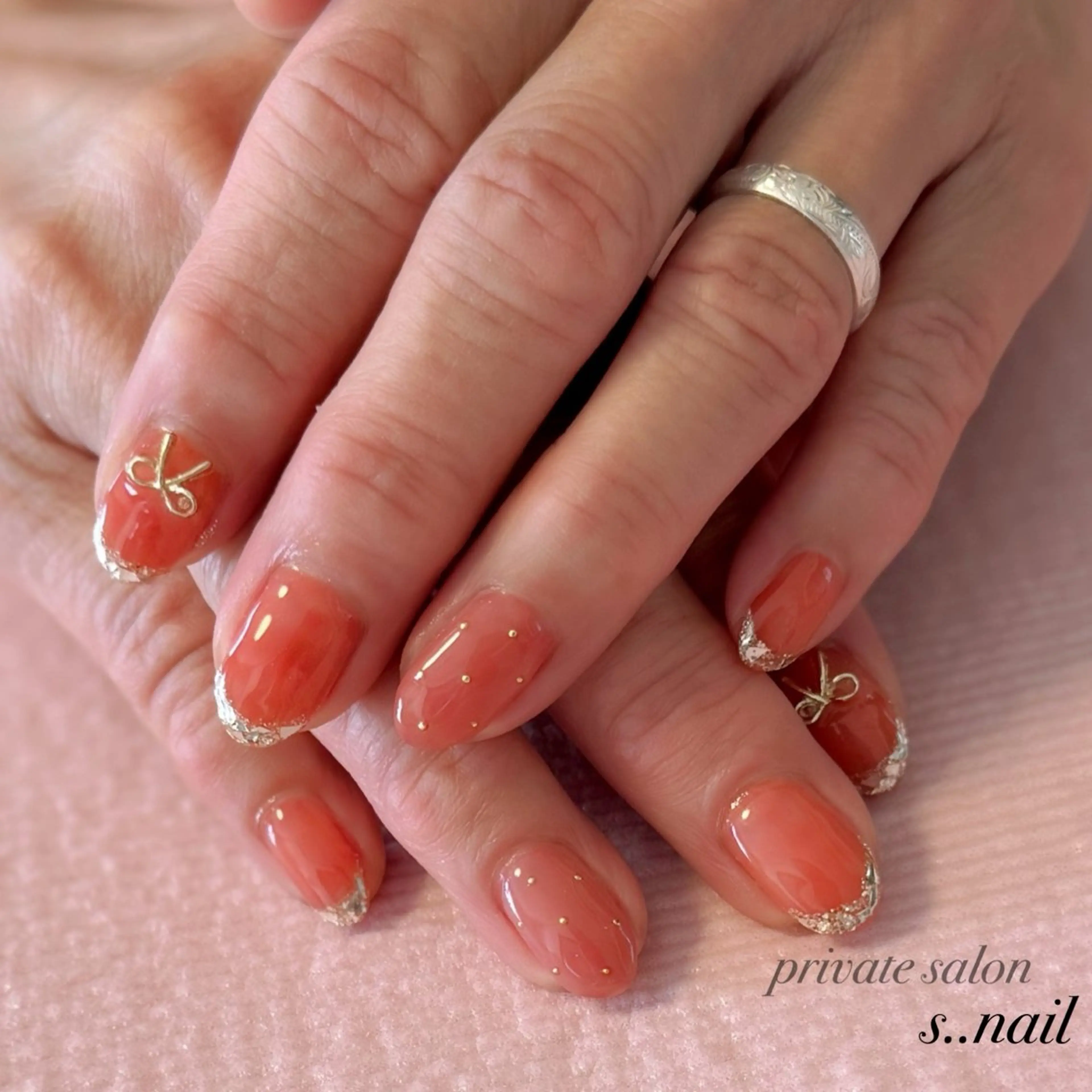 ネイル フレンチネイル ガラスフレンチ ハンドネイル フットネイル s..nail / MORITAのネイルデザイン