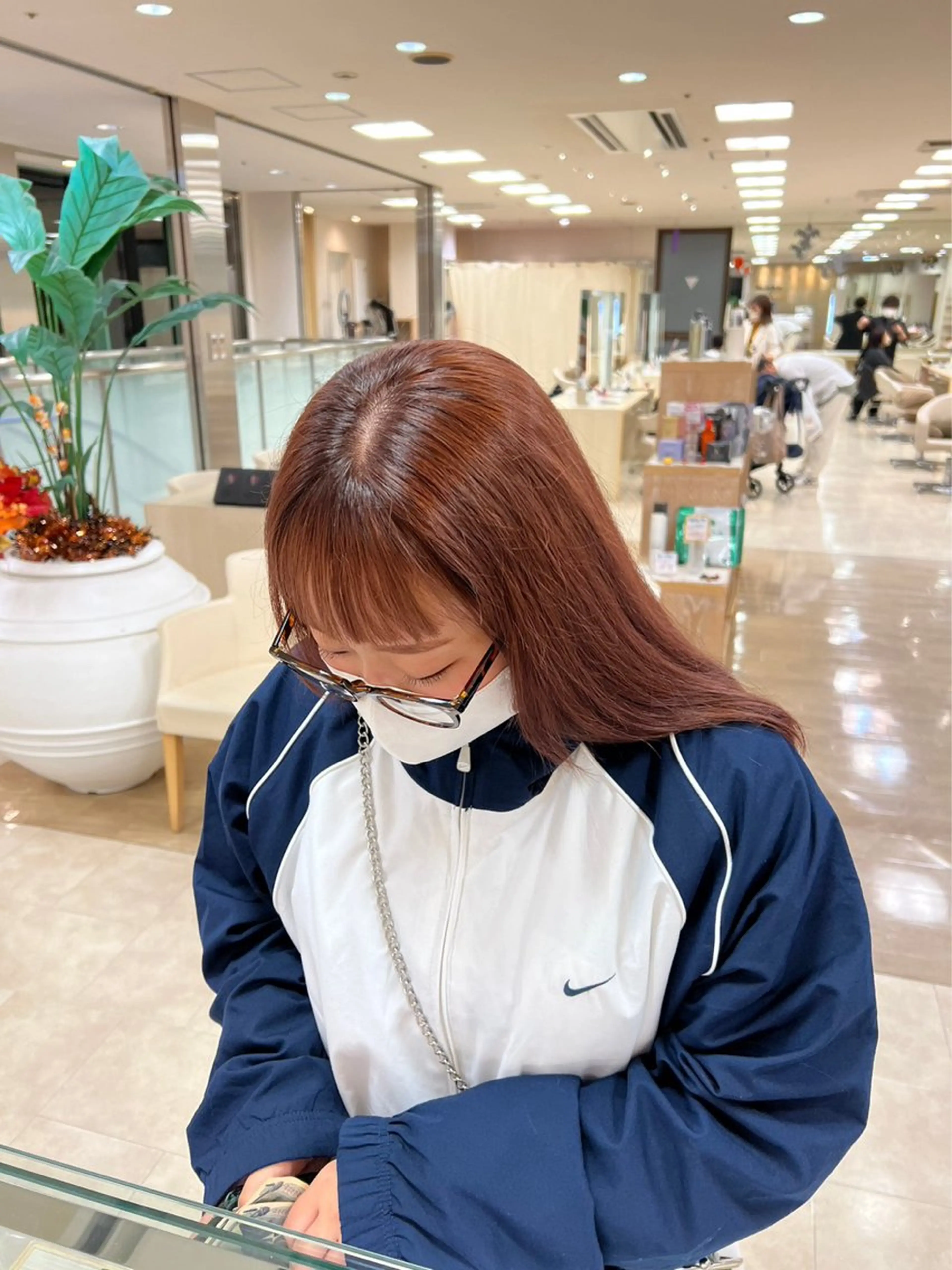 セミロング カラー カット ヘアカラー トリートメント kenje luscaのヘアスタイル