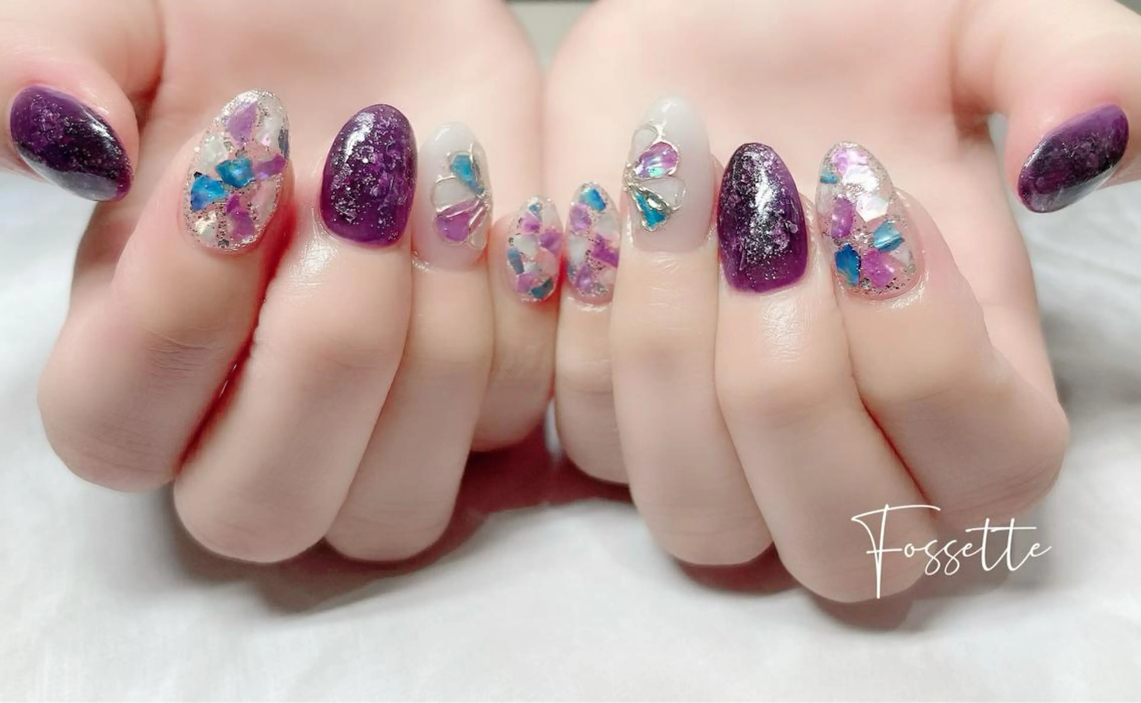 ネイル フラワーネイル ニュアンスネイル パープル nailsalon Fossetteのネイルデザイン