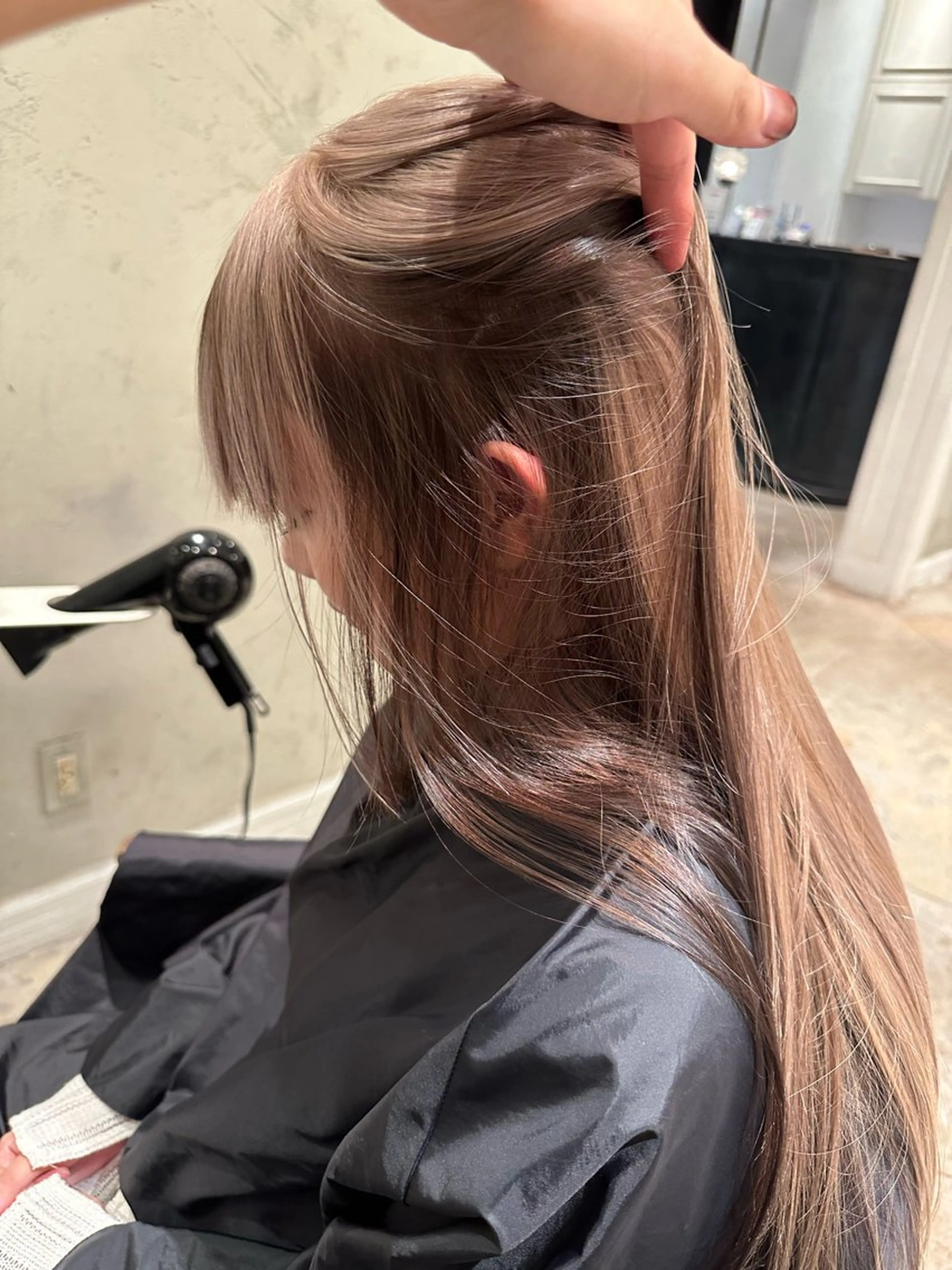 ロング カラー ヘアカラー 無料ショートカット 募集中anzu📛のヘアスタイル