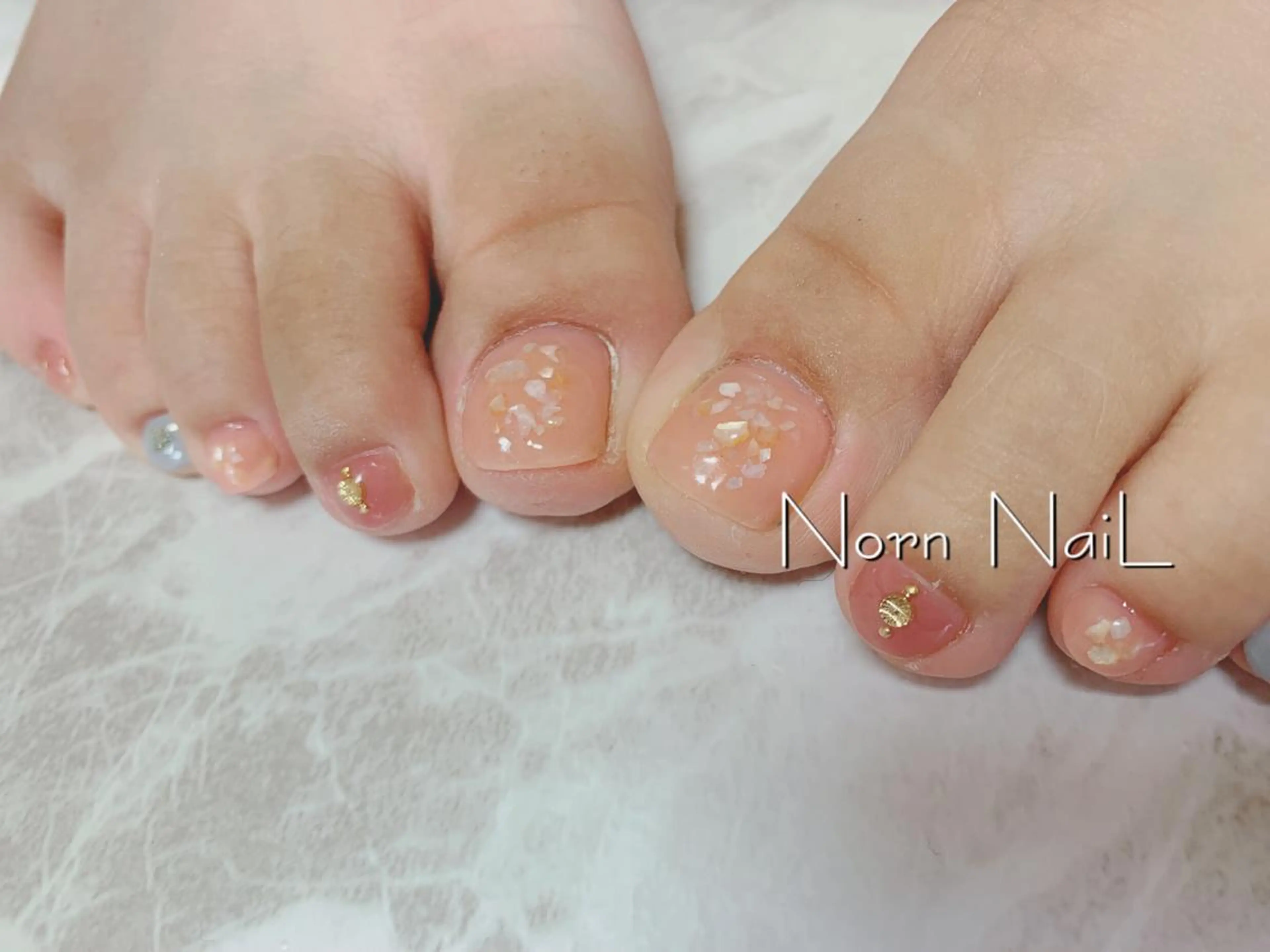 ネイル フットネイル U Ayaのネイルデザイン