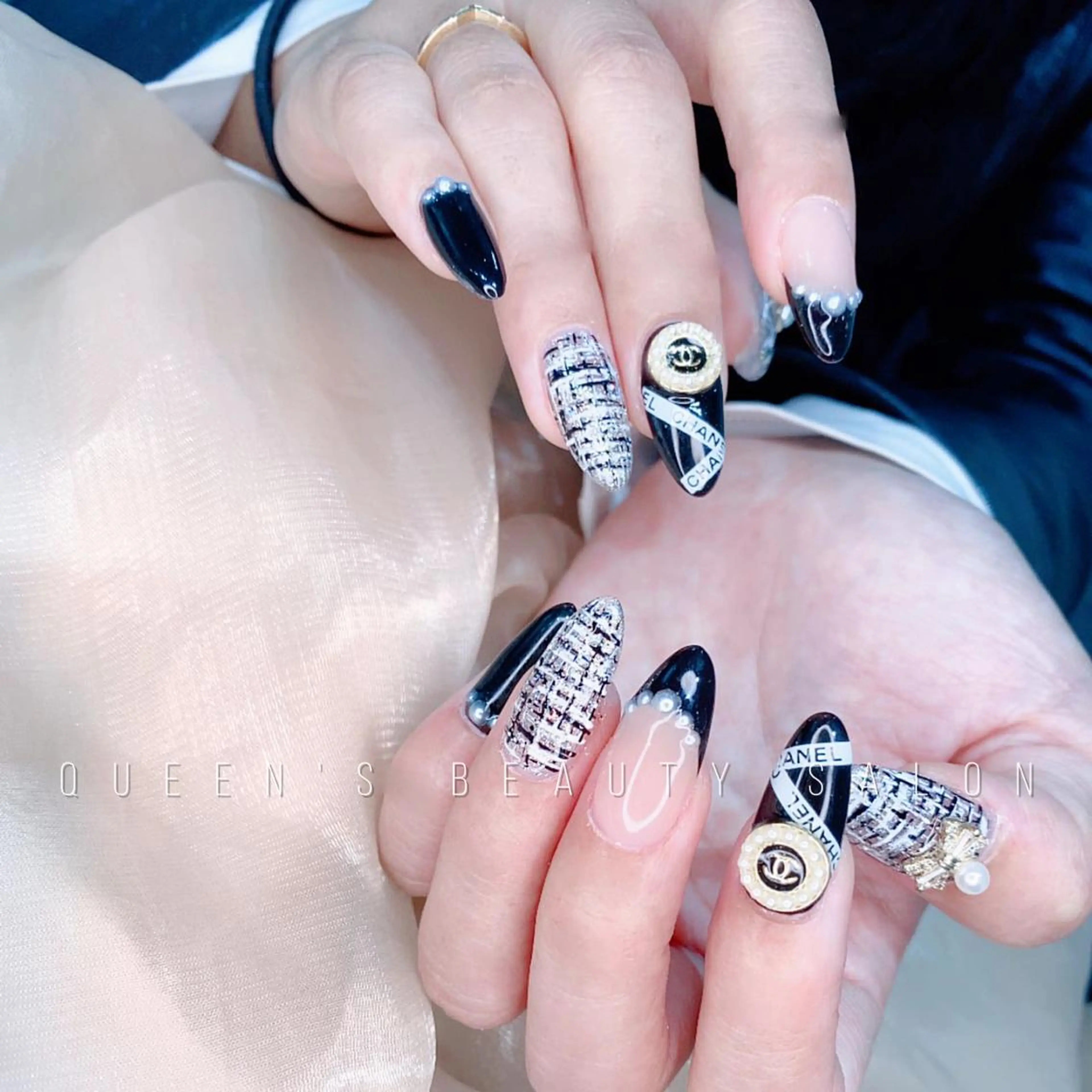 ネイル ハンドネイル Queens みなみのネイルデザイン