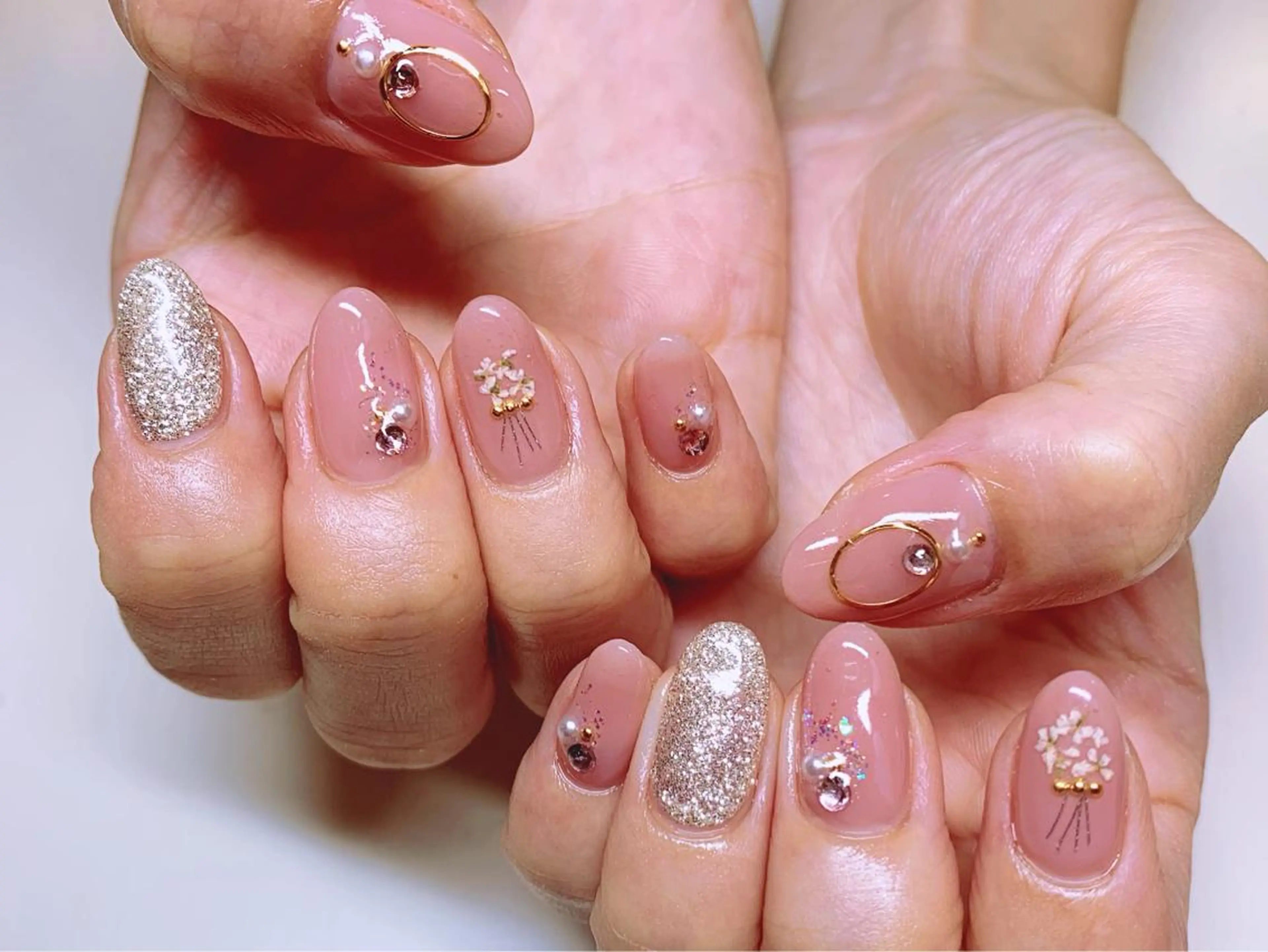 ネイル 吉澤 圭のネイルデザイン