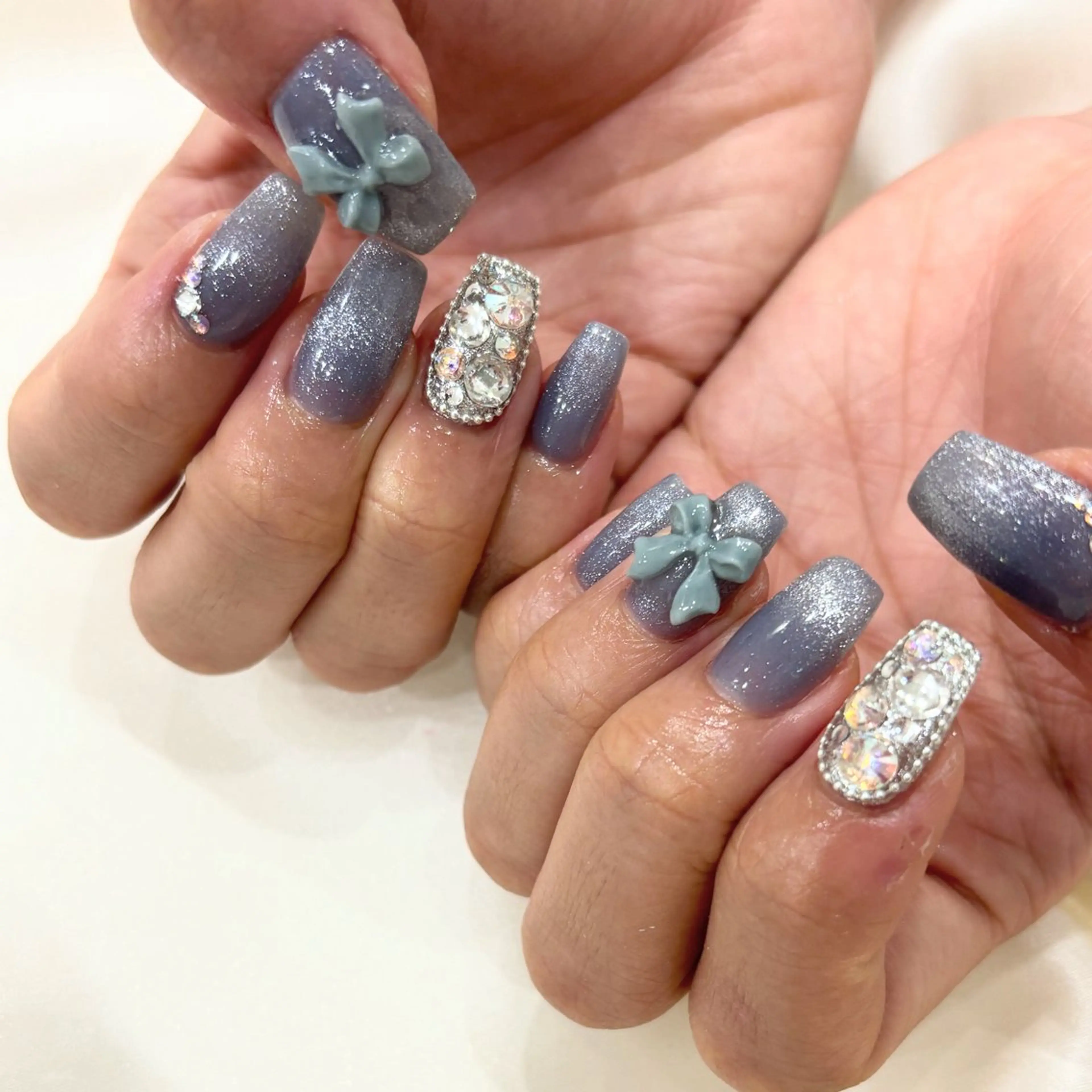 ネイル Ellenail恵比寿店所属・Shion / エルネイル恵比寿のネイルデザイン