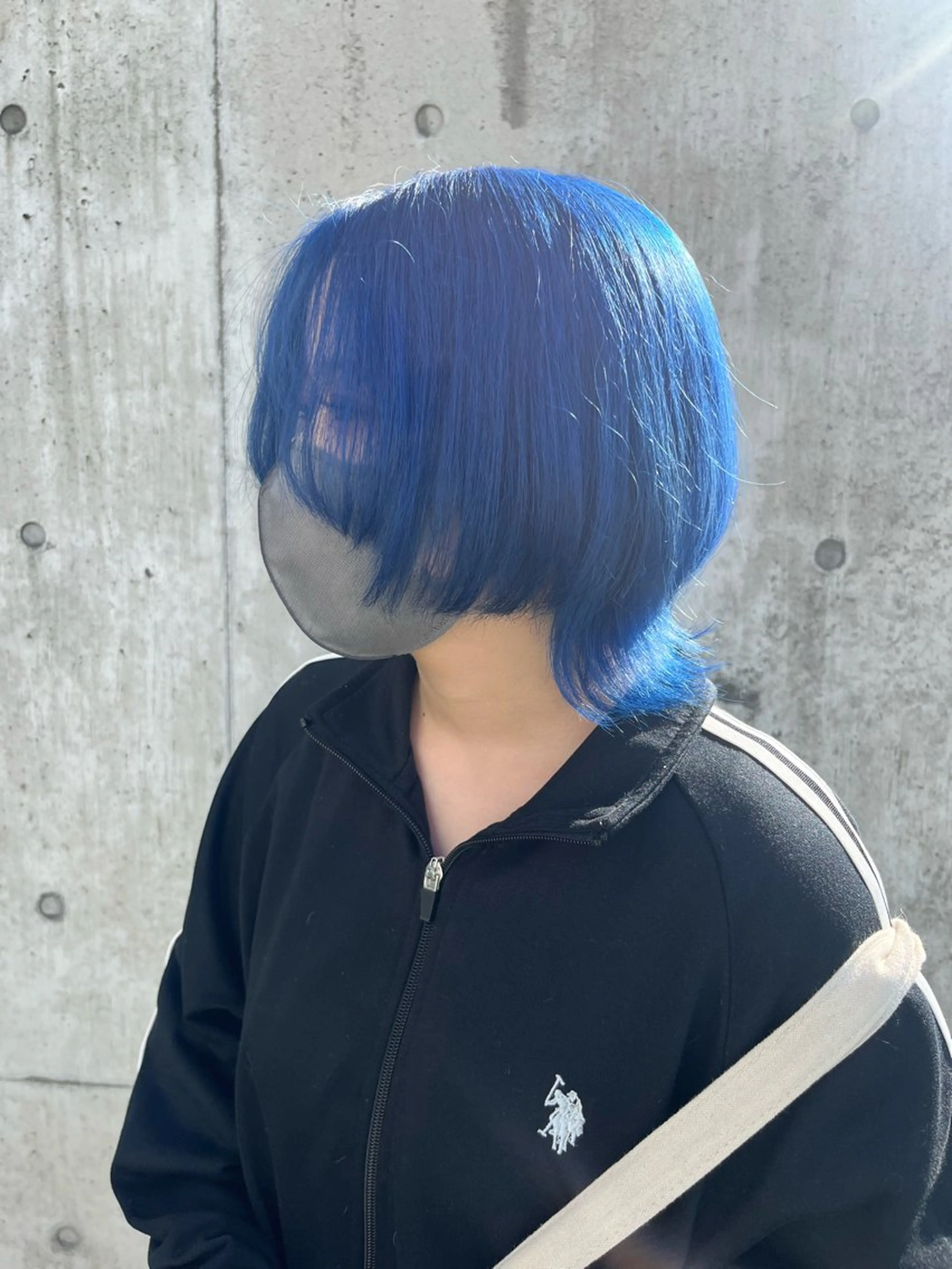 ショート カラー 犬塚 梨花のヘアスタイル