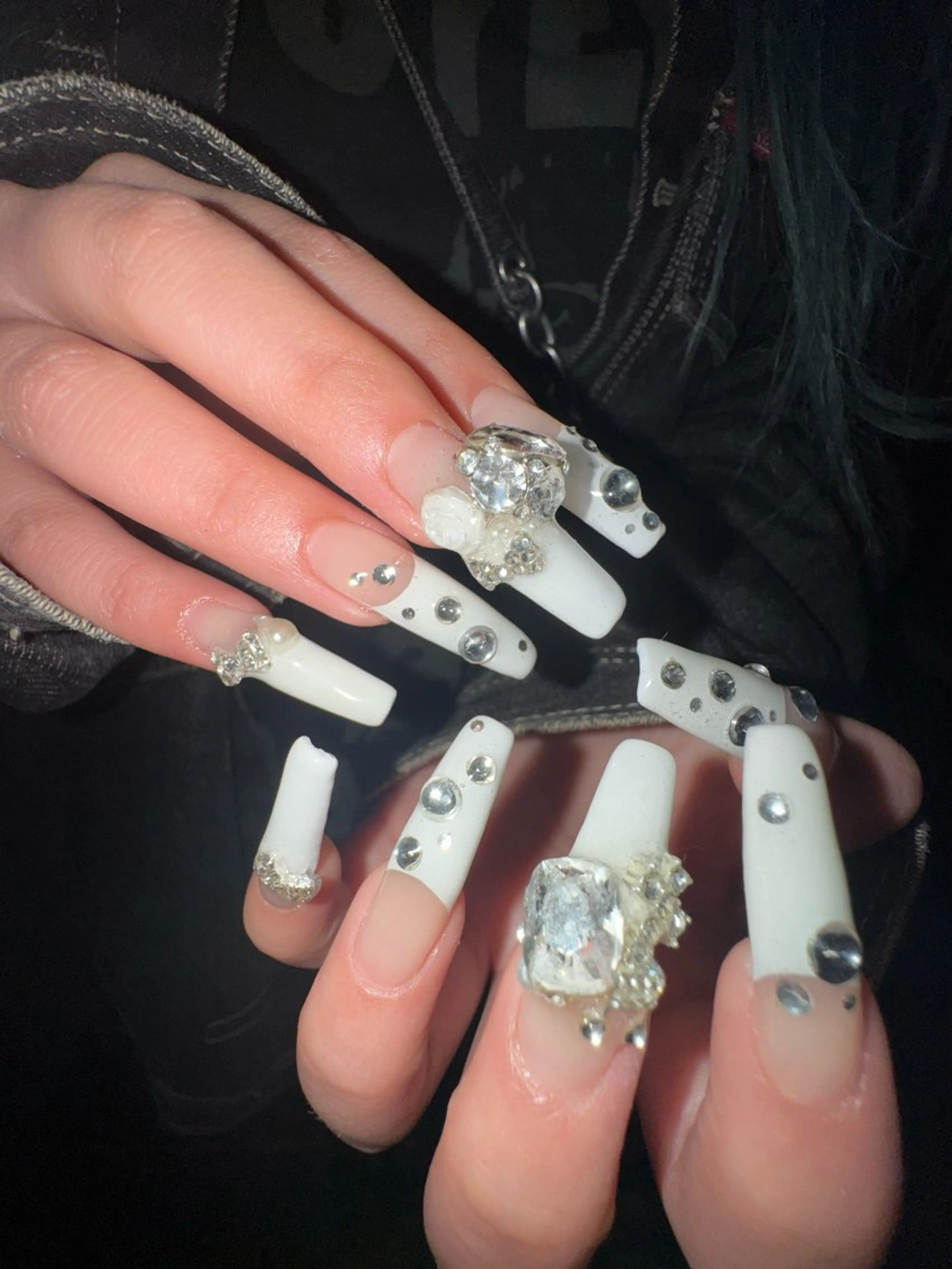 ネイル ハンドネイル フットネイル MITSUKI🪡 海外/個性派/ロングのネイルデザイン