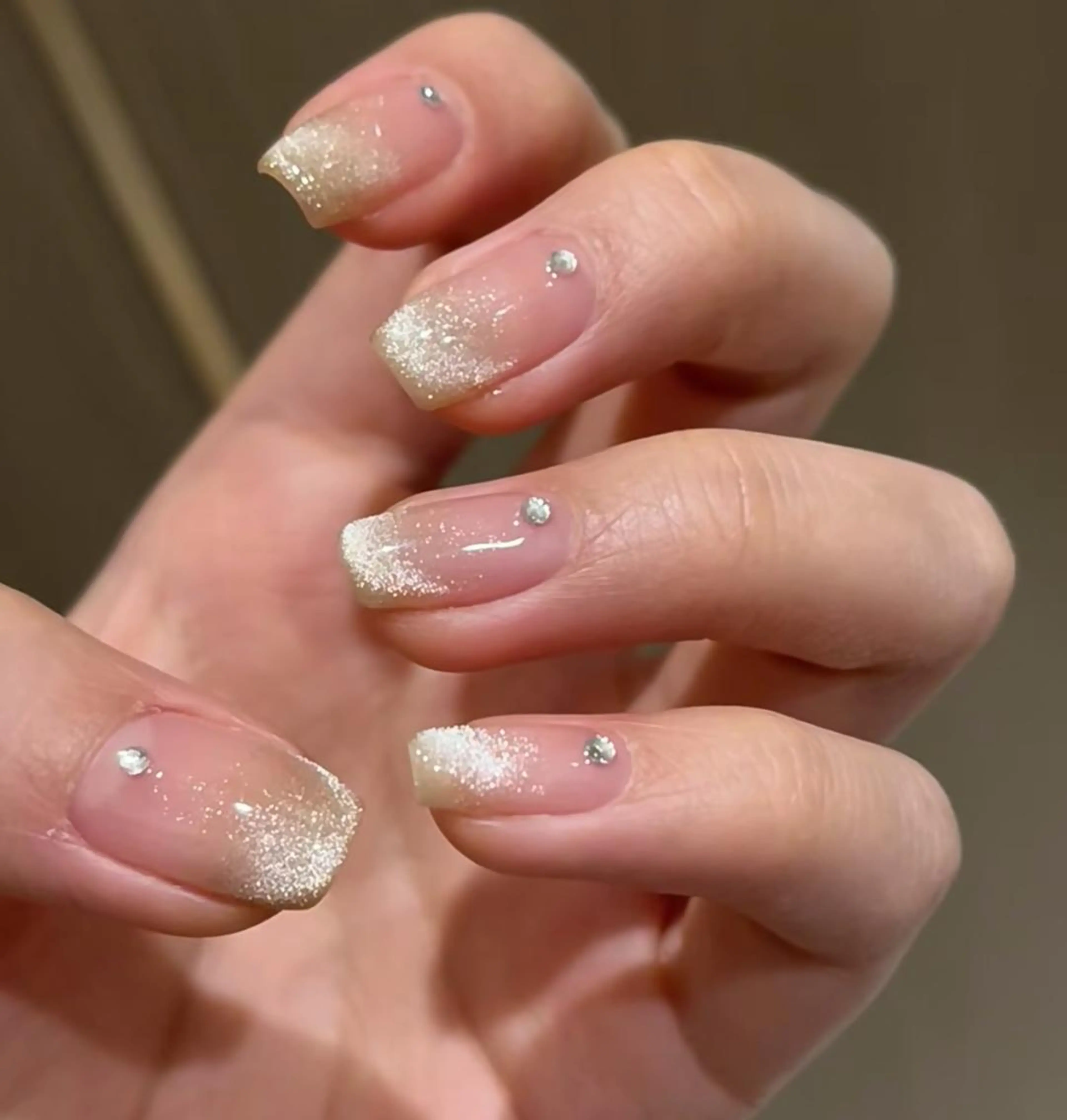 ネイル RAFFINE haru🦋🩵のネイルデザイン