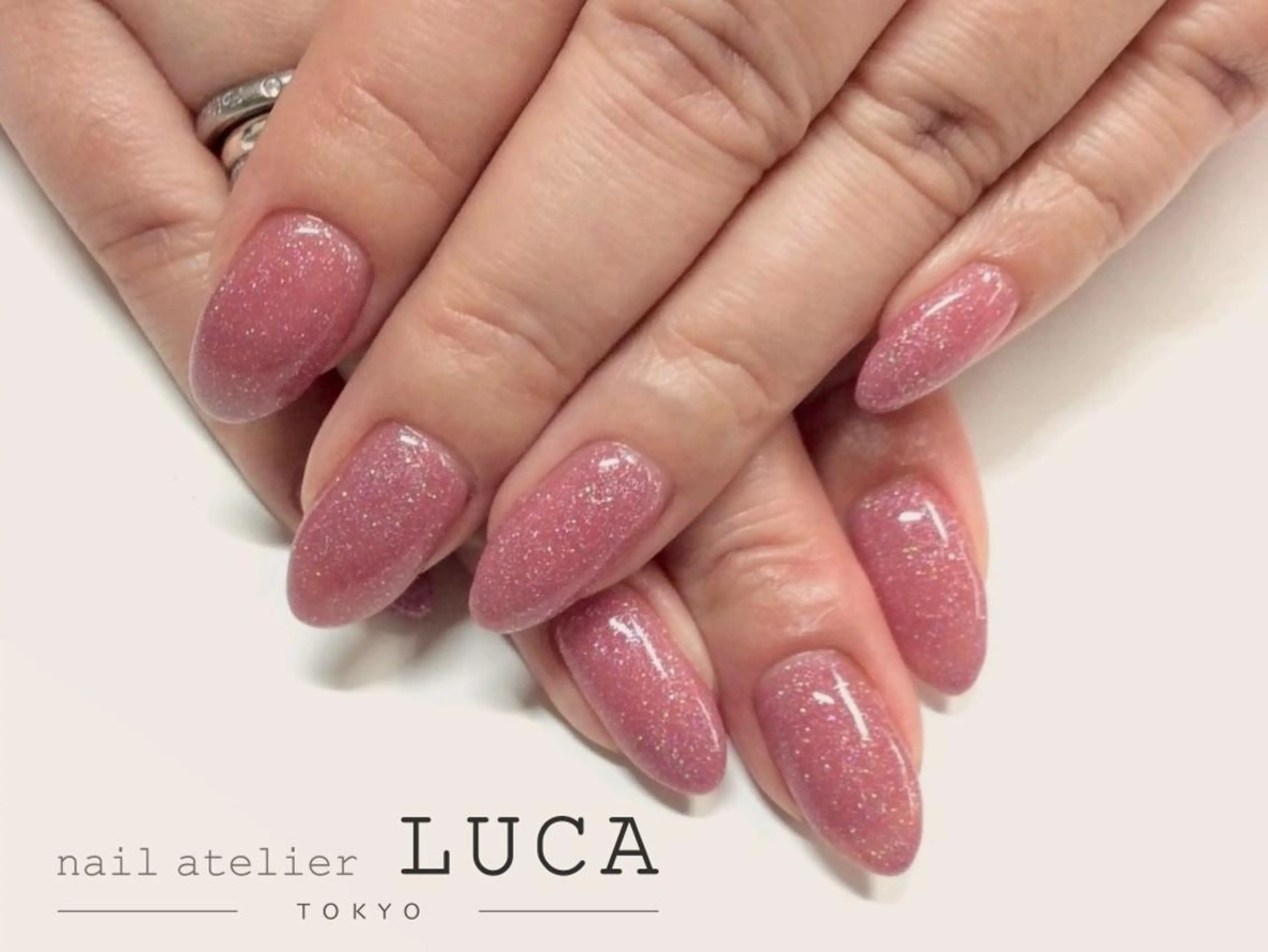 ネイル ネイルアトリエルカ スタッフのネイルデザイン