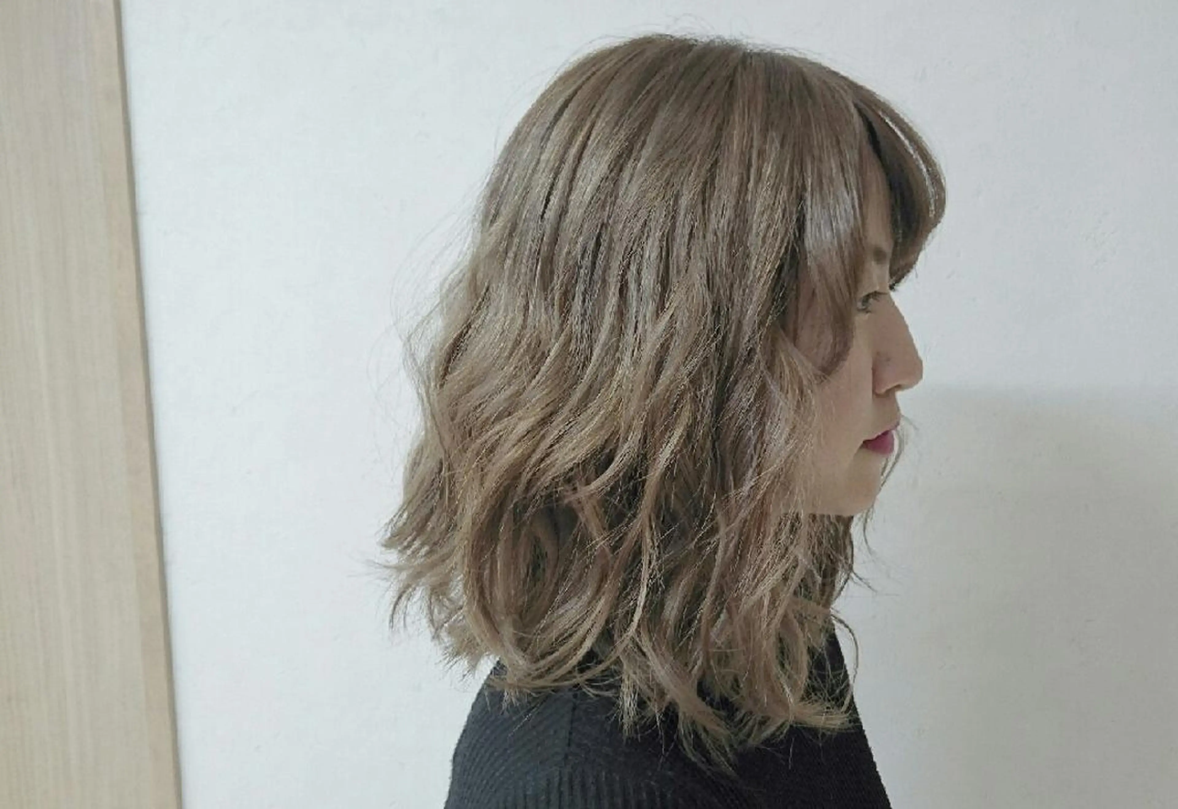 ミディアム カラー 透明感ハイライト◎ 伊藤夏海のヘアスタイル