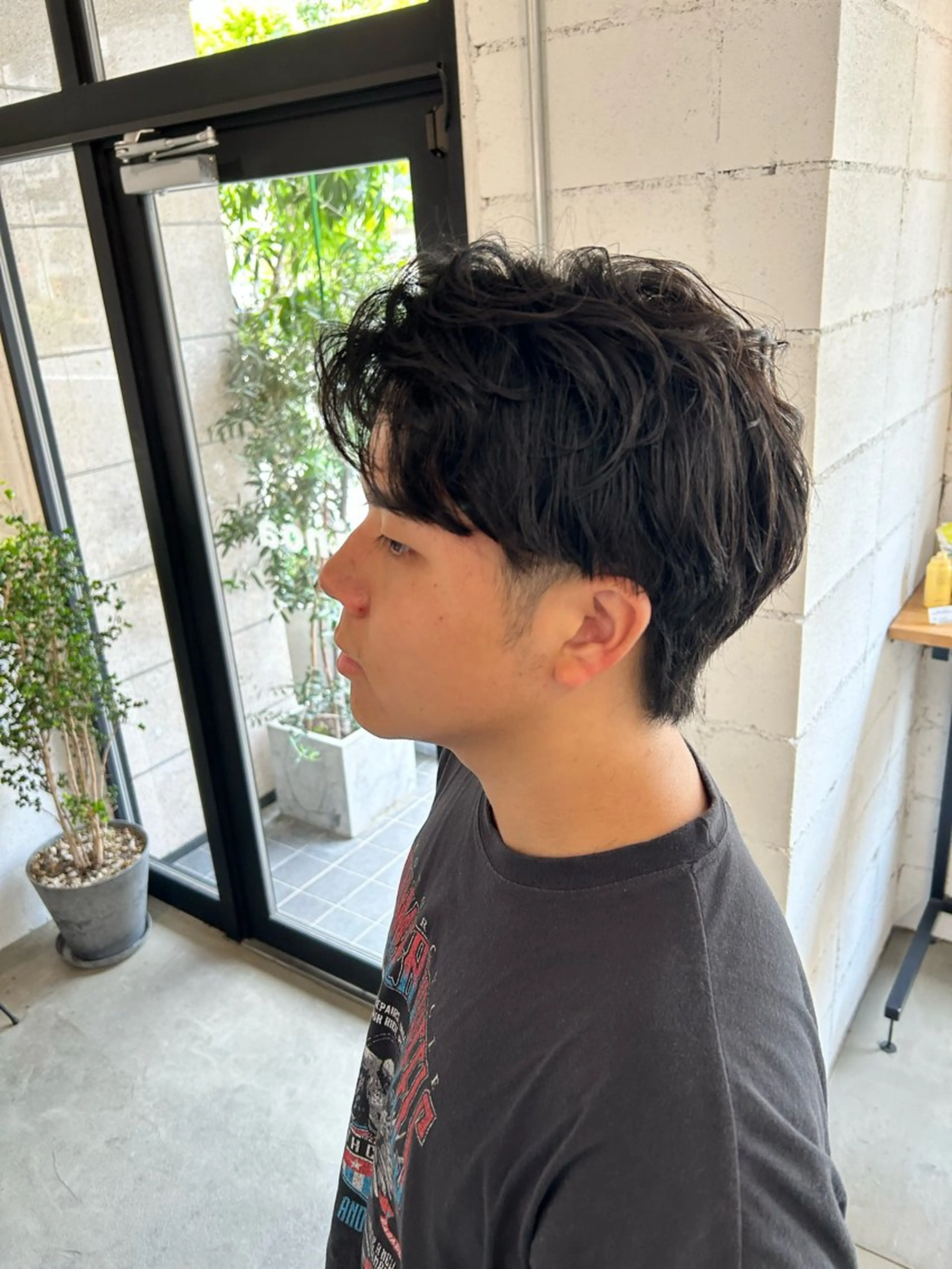 メンズ やりすぎないパーマ ニュアンスパーマのヘアスタイル