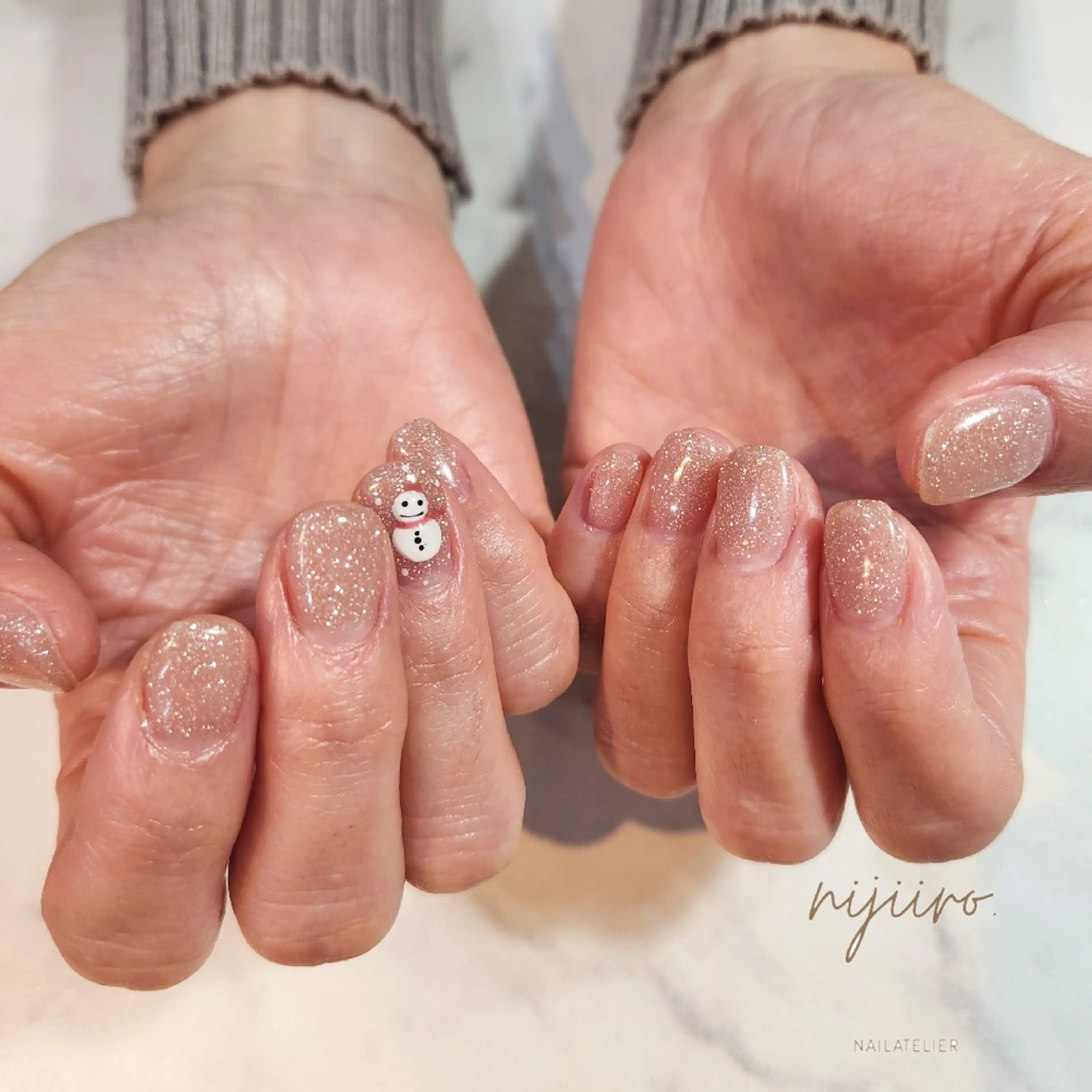 ネイル ハンドネイル nailatelier nijiiro.所属・nijiiro🌈 サトウのネイルデザイン