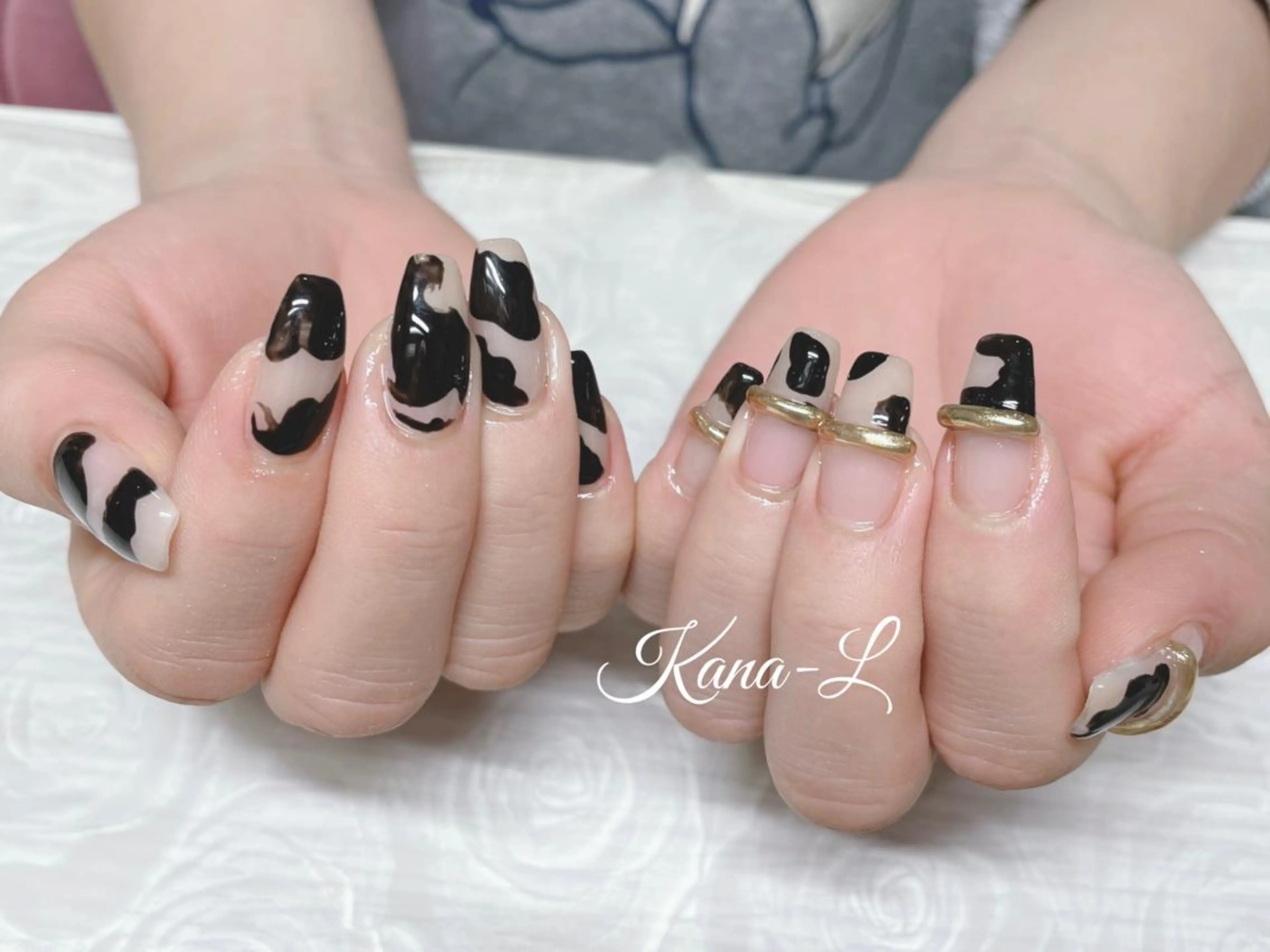 カラー ネイル ニュアンスネイル 芦辺 香奈のネイルデザイン