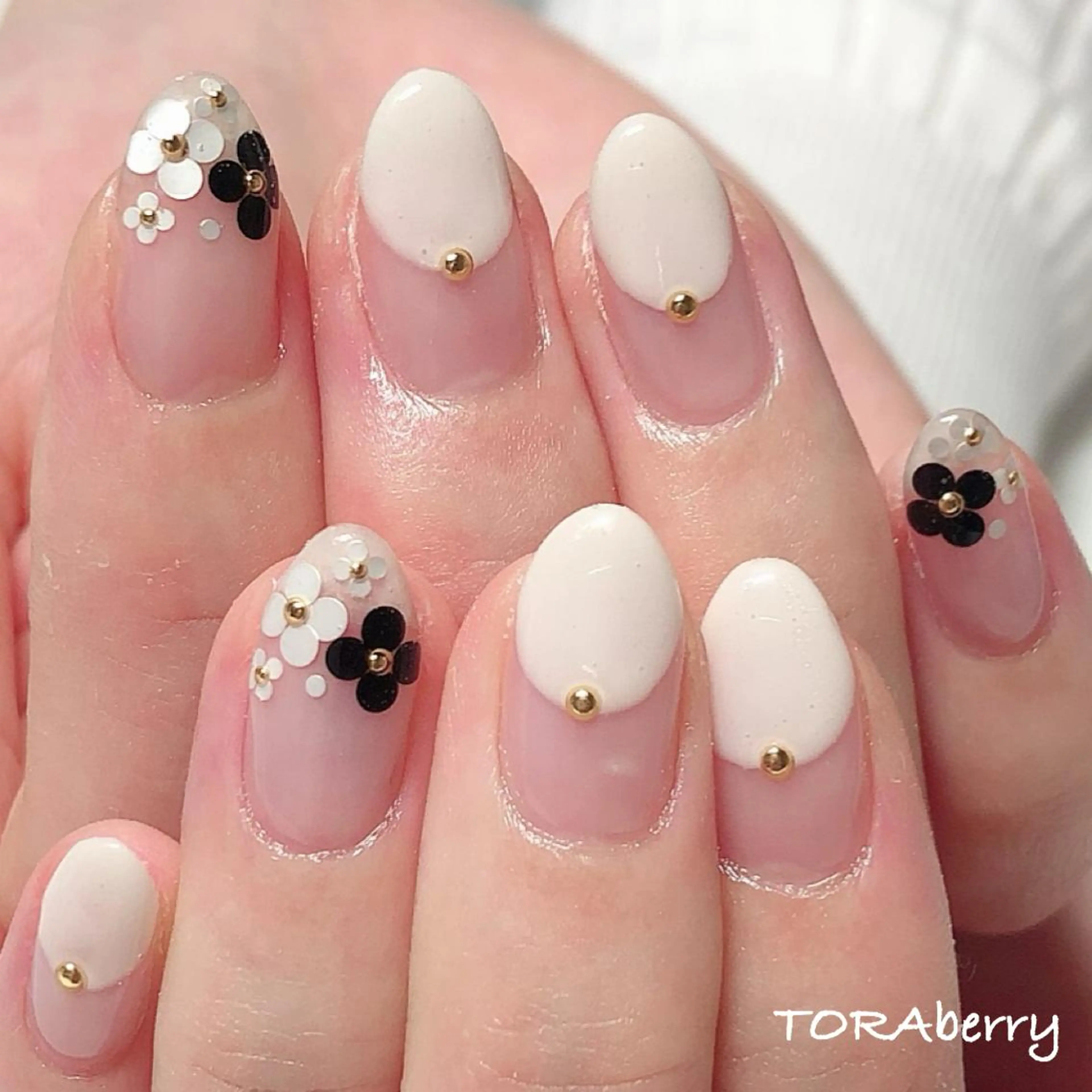 ネイル ハンドネイル ネイリスト なつみのネイルデザイン