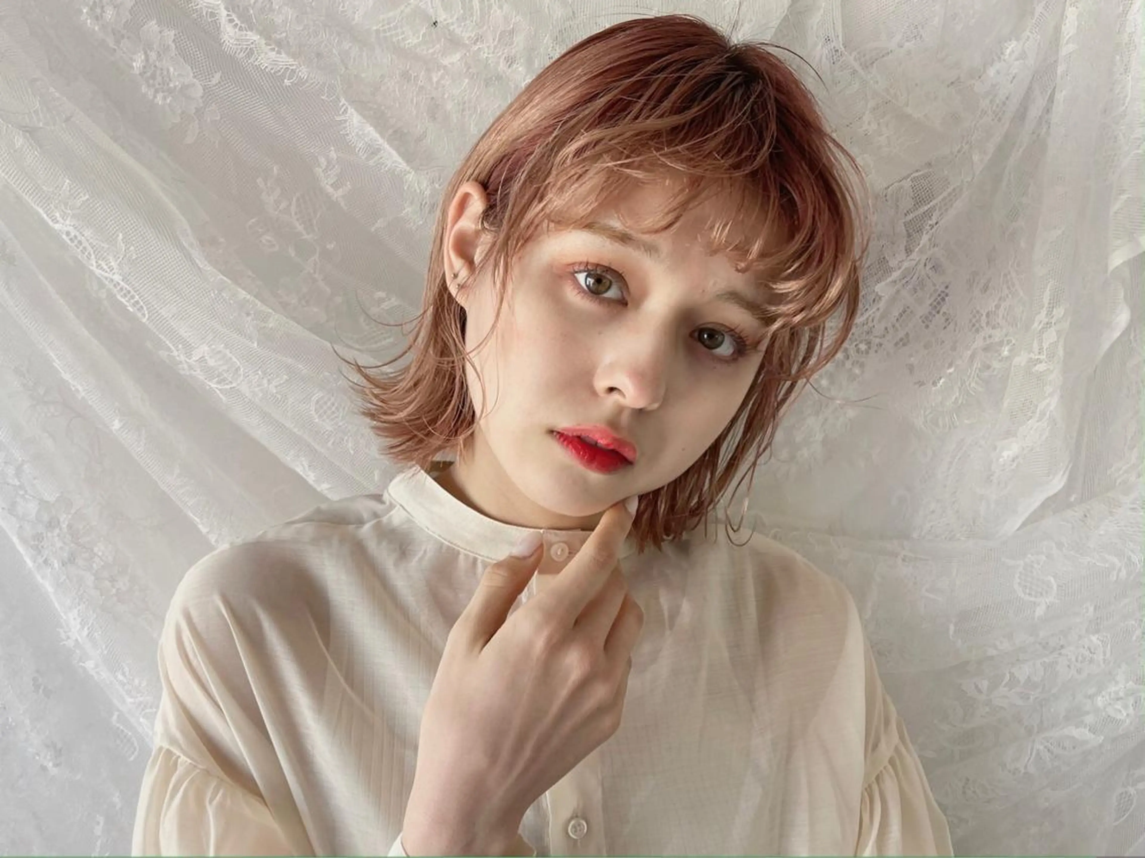 ショート door white hideのヘアスタイル