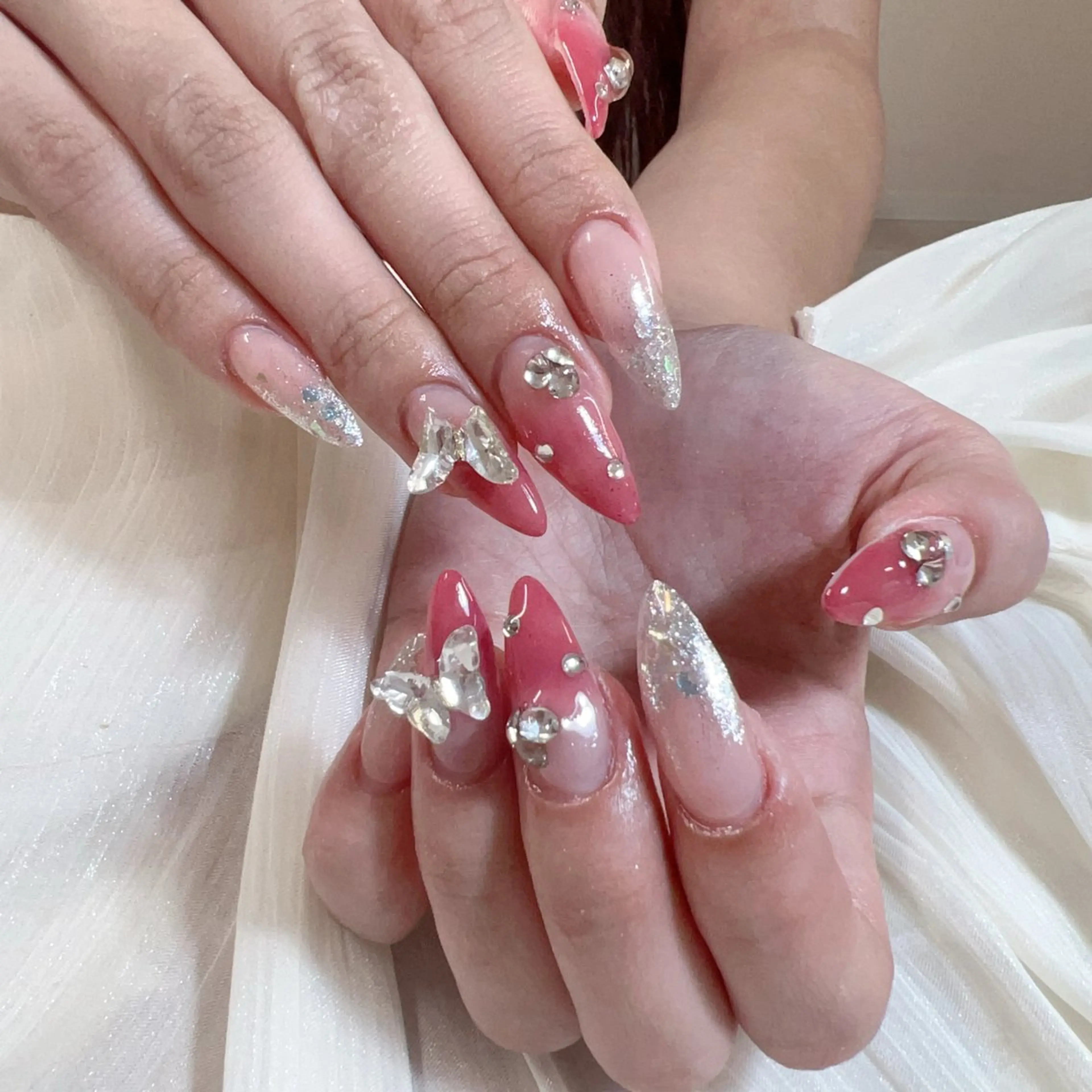 🎀【初回オフ無料ケア込み】 プラチナ10本持ち込みデザイン🩷🤍🩵の写真