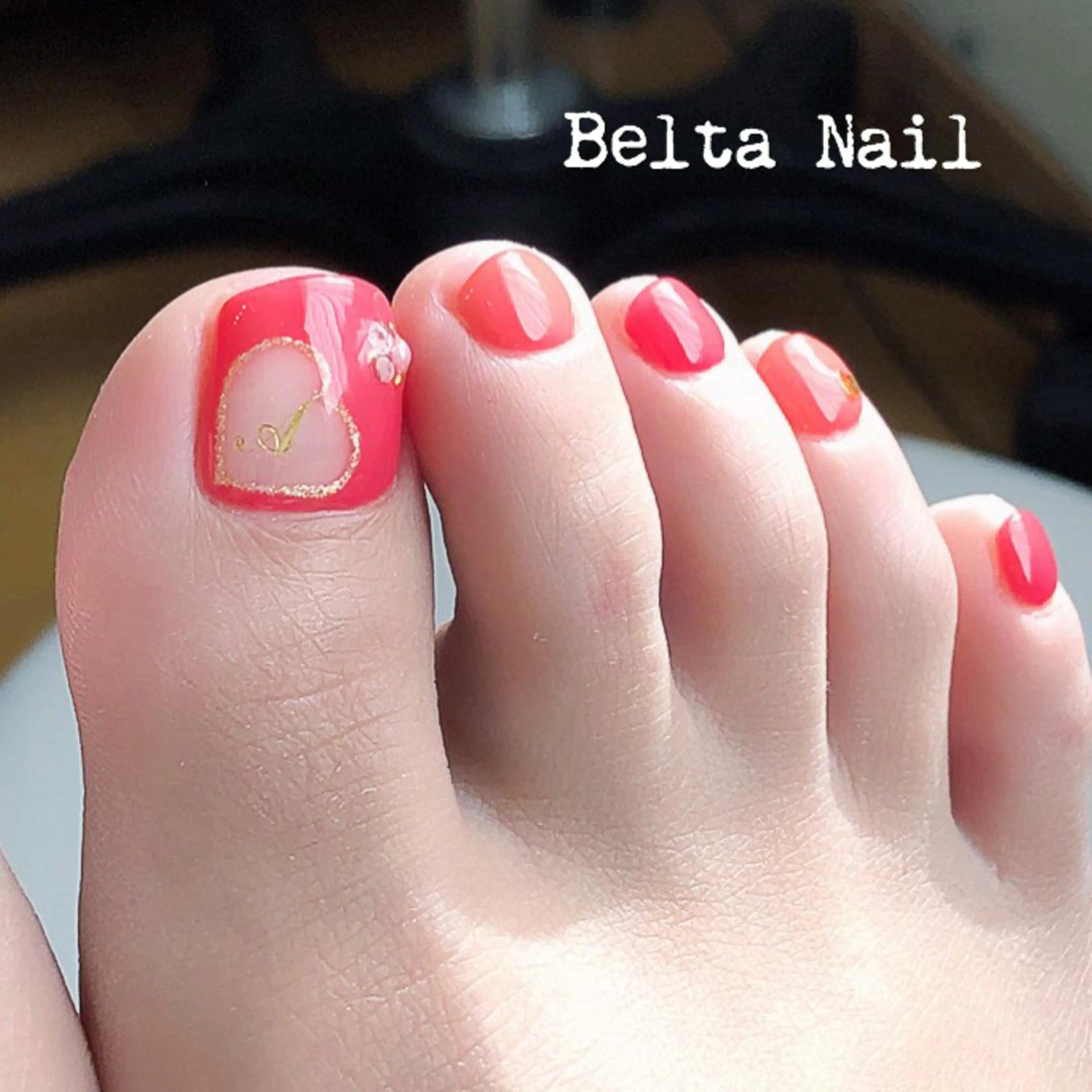 フットジェルネイルの写真