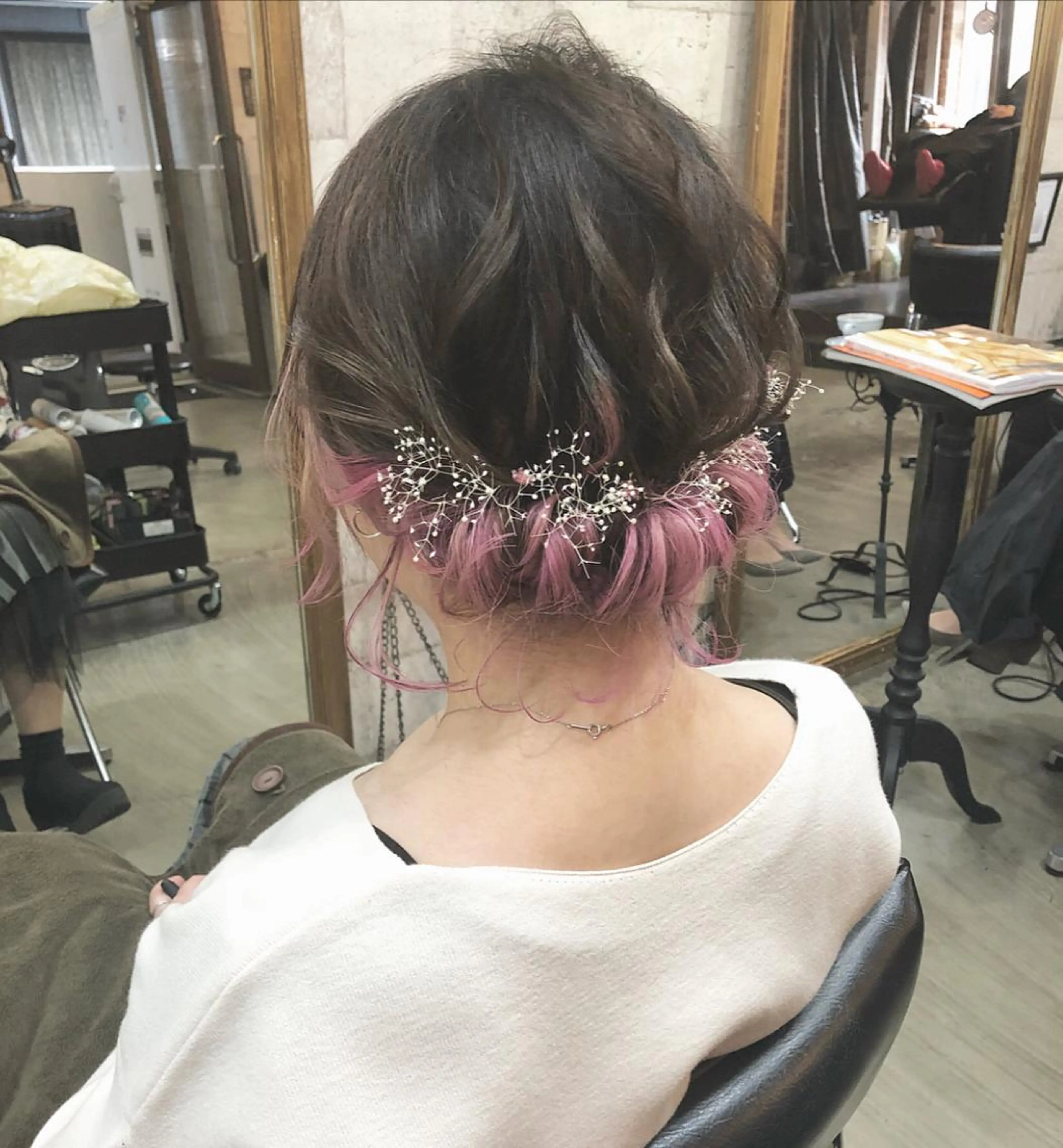 ショート カラー ヘアアレンジ ピンクカラー autre所属・大久保 ひでなりのヘアスタイル
