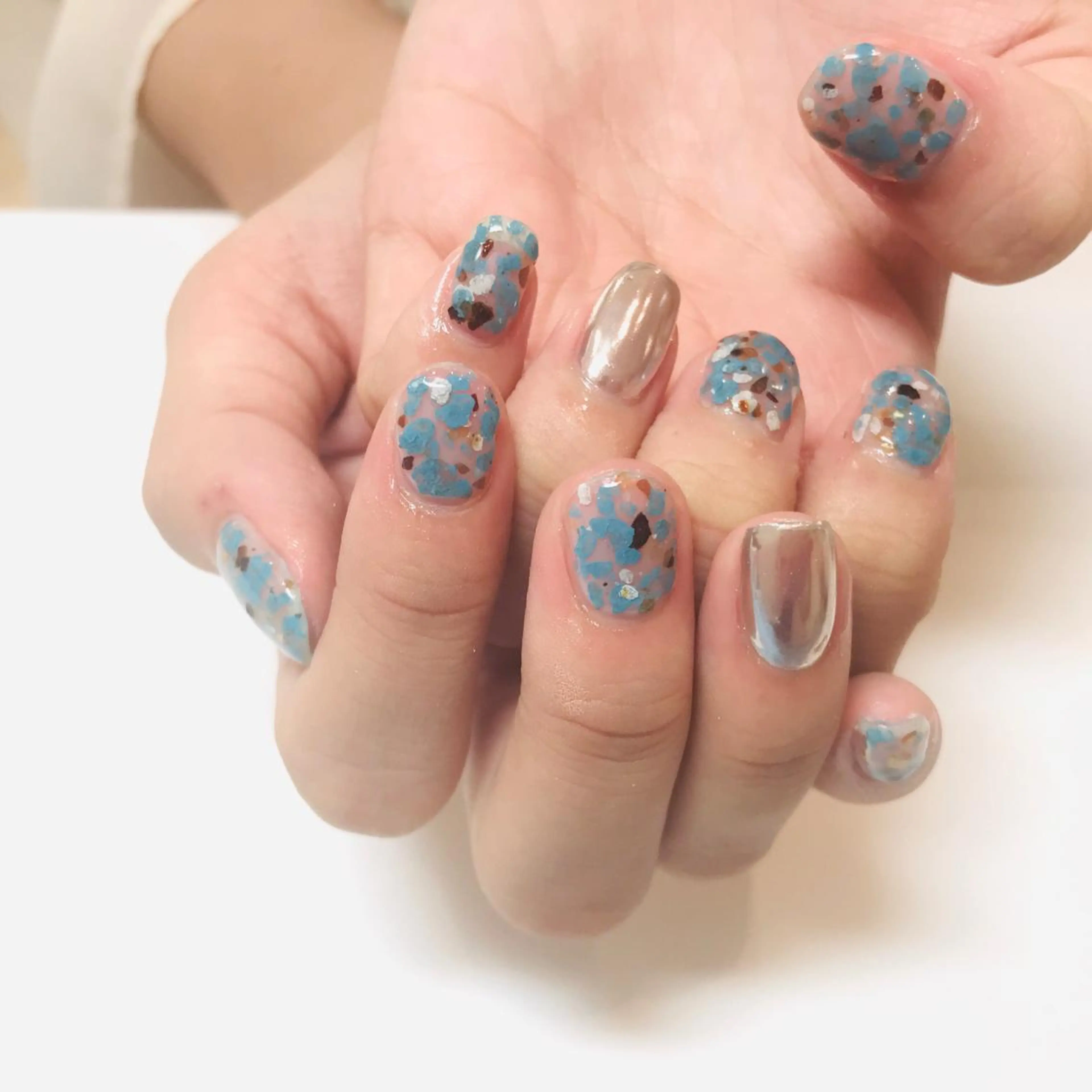 ネイル ジェルネイル ミラーネイル ワンカラーネイル ハンドネイル Yukako. Nのネイルデザイン