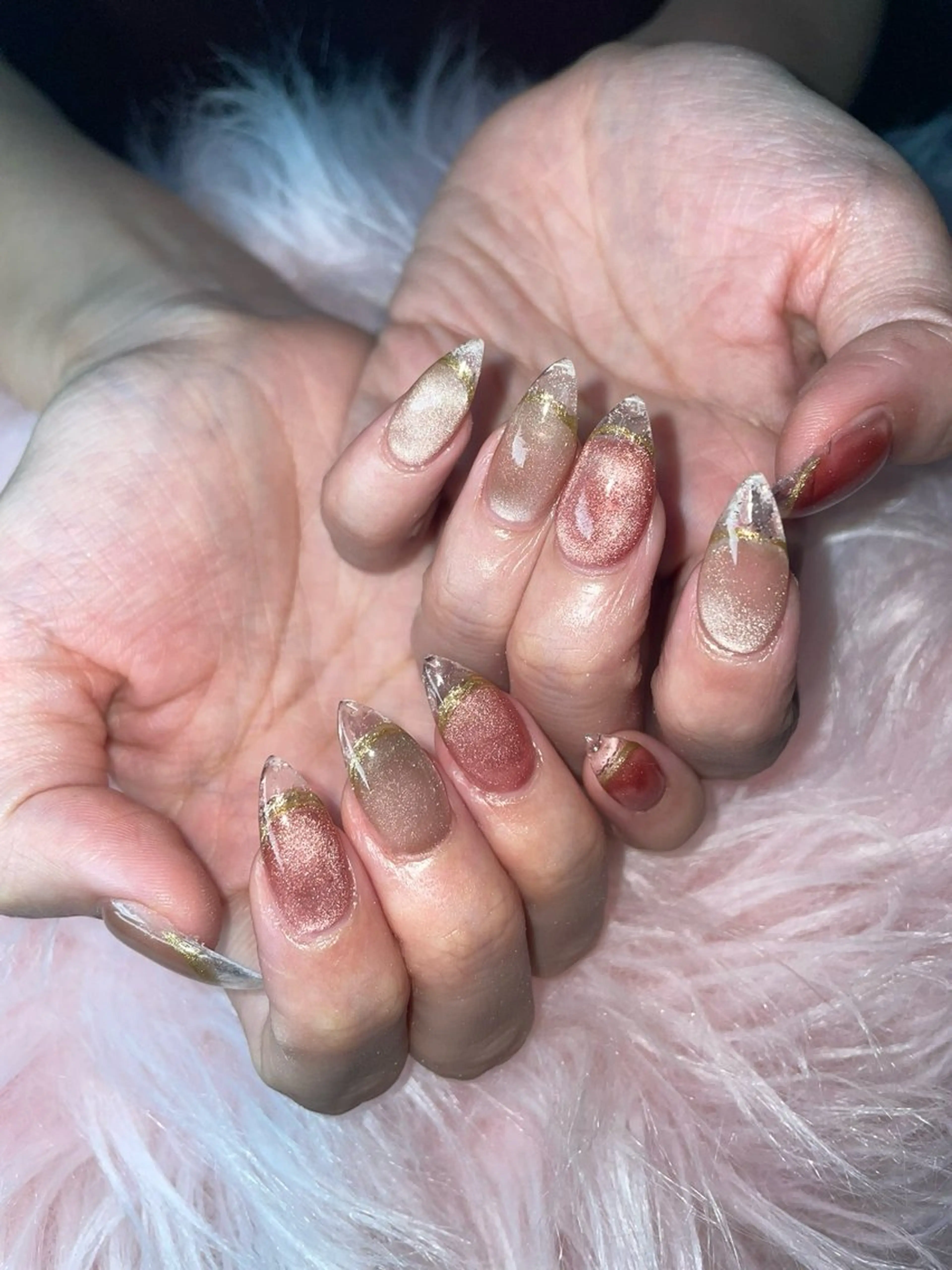 ネイル 安永 彩香のネイルデザイン