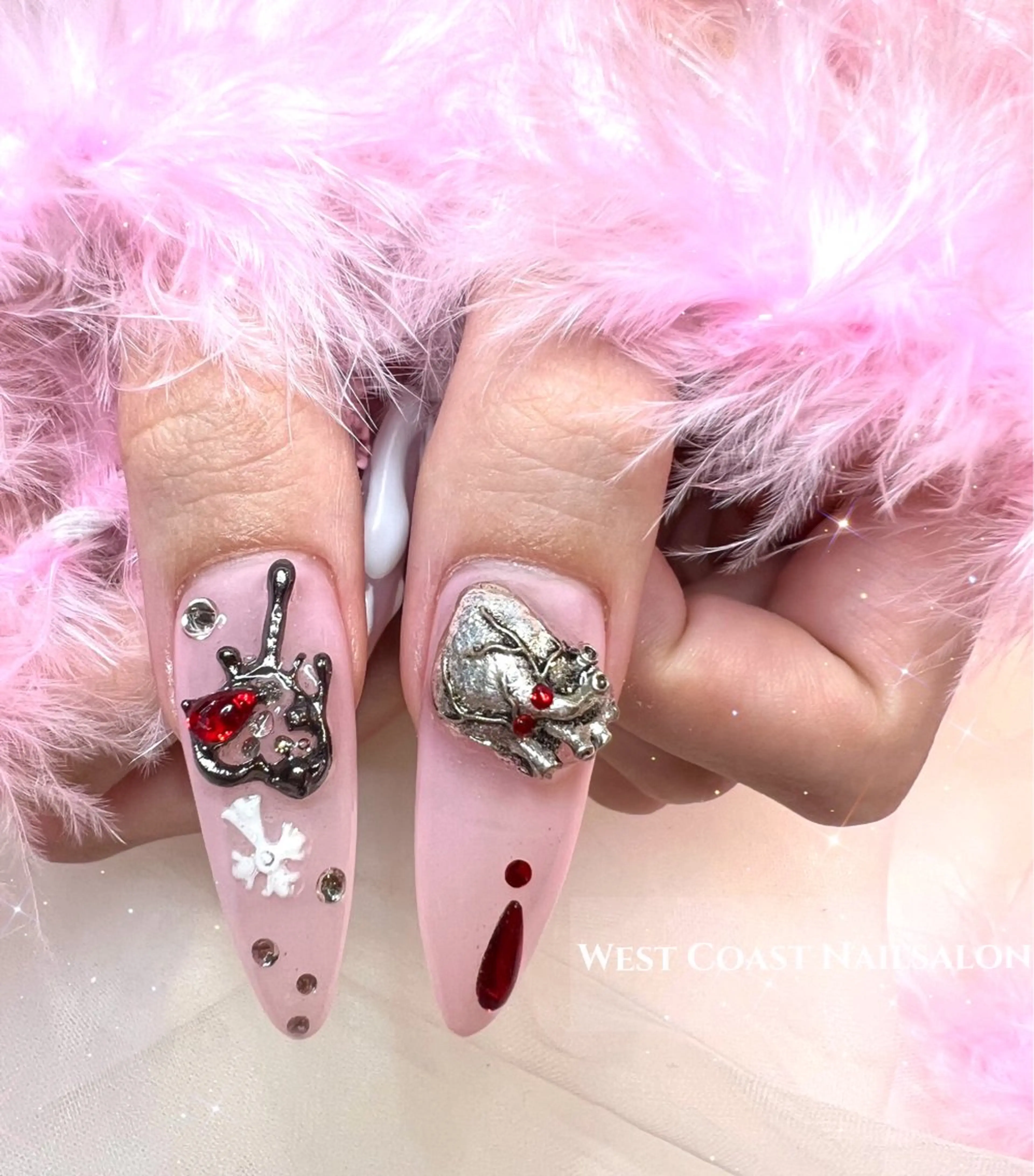 ネイル リボン、ガーリー パーツ放題専門店のネイルデザイン