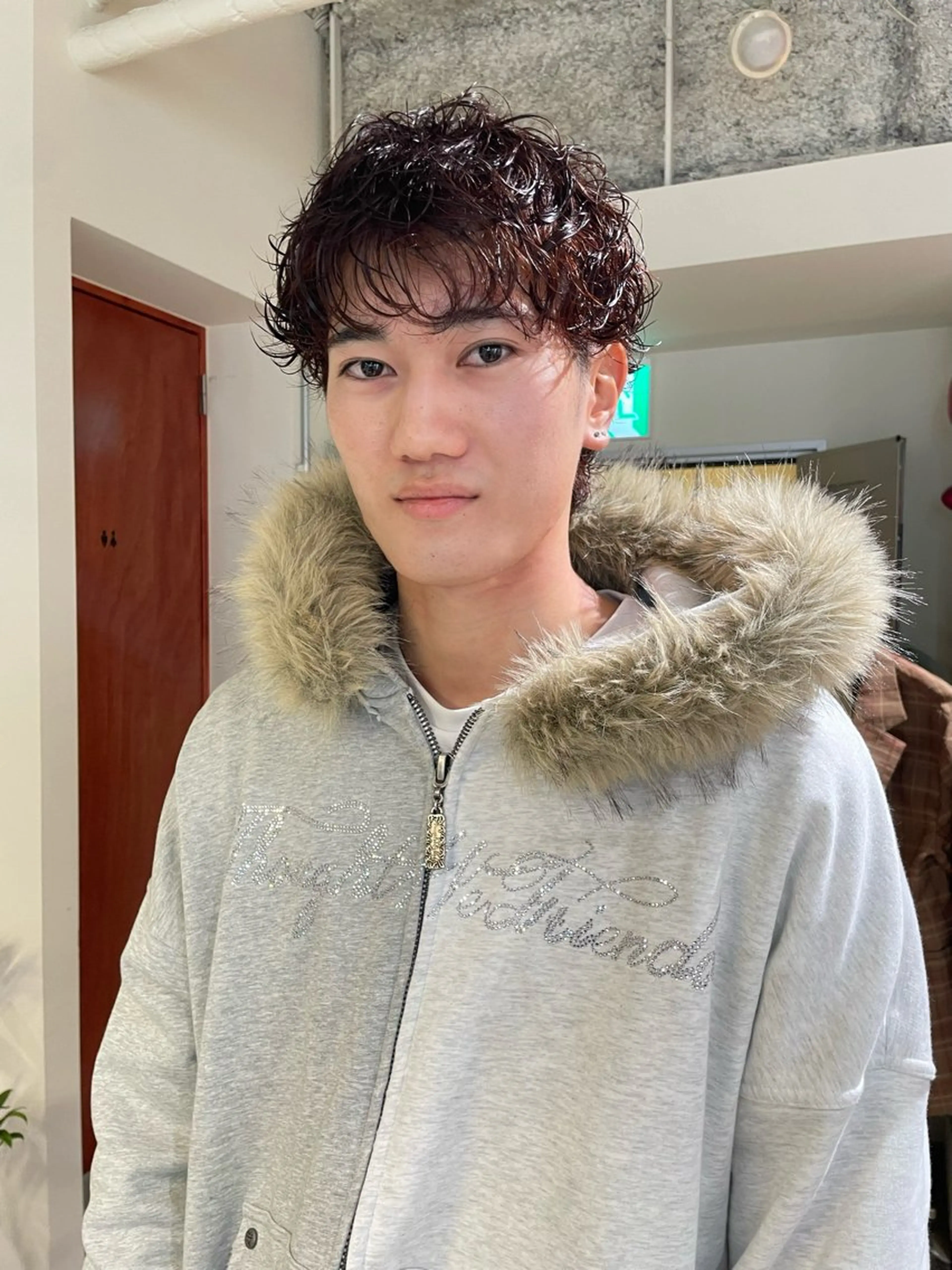 カラー パーマ メンズ さと ちはるのヘアスタイル