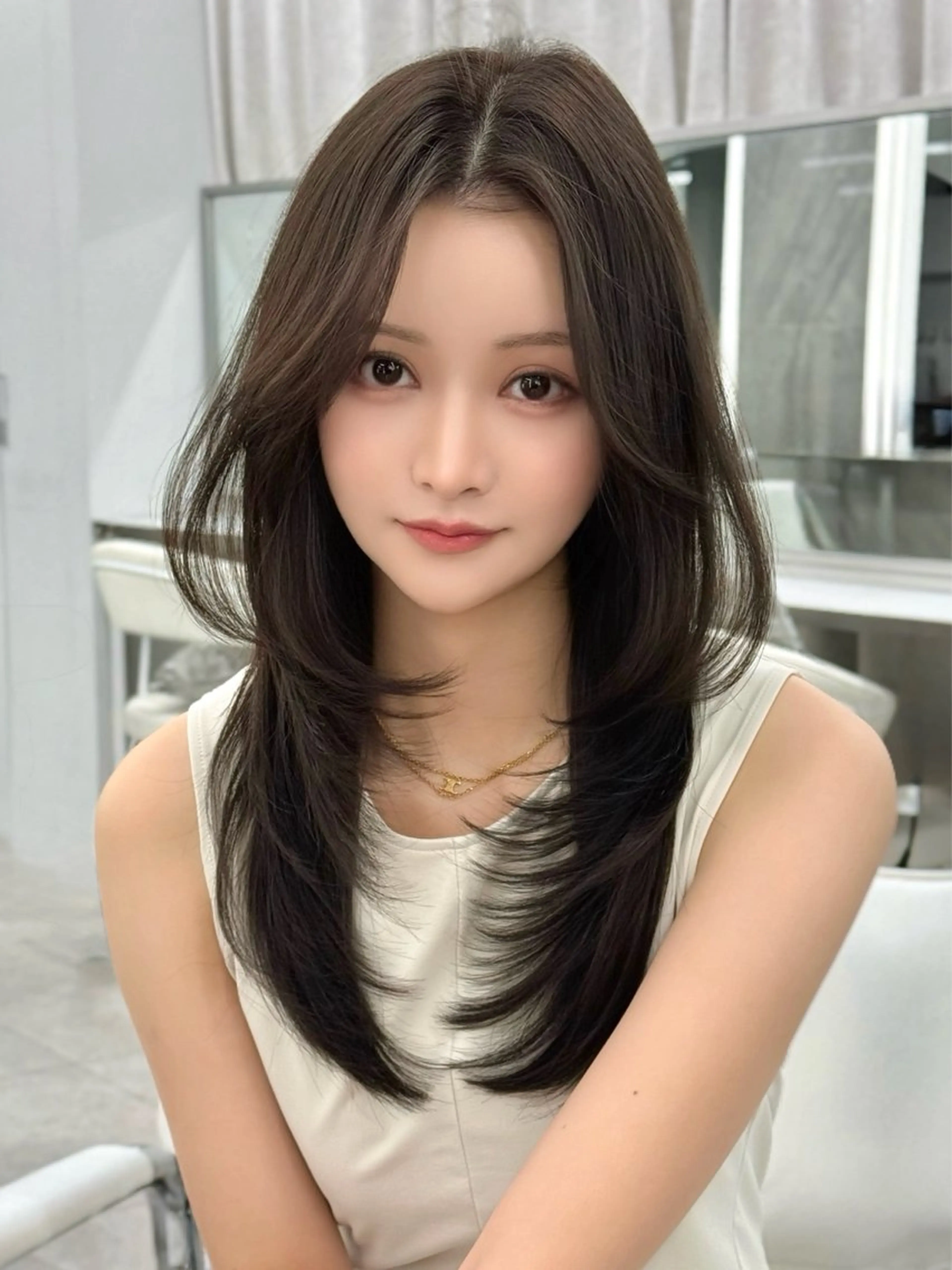 セミロング カラー カット ヘアカラー トリートメント MAEUL luna所属・前髪顔周り/レイヤー 韓国/桔川恒のヘアスタイル