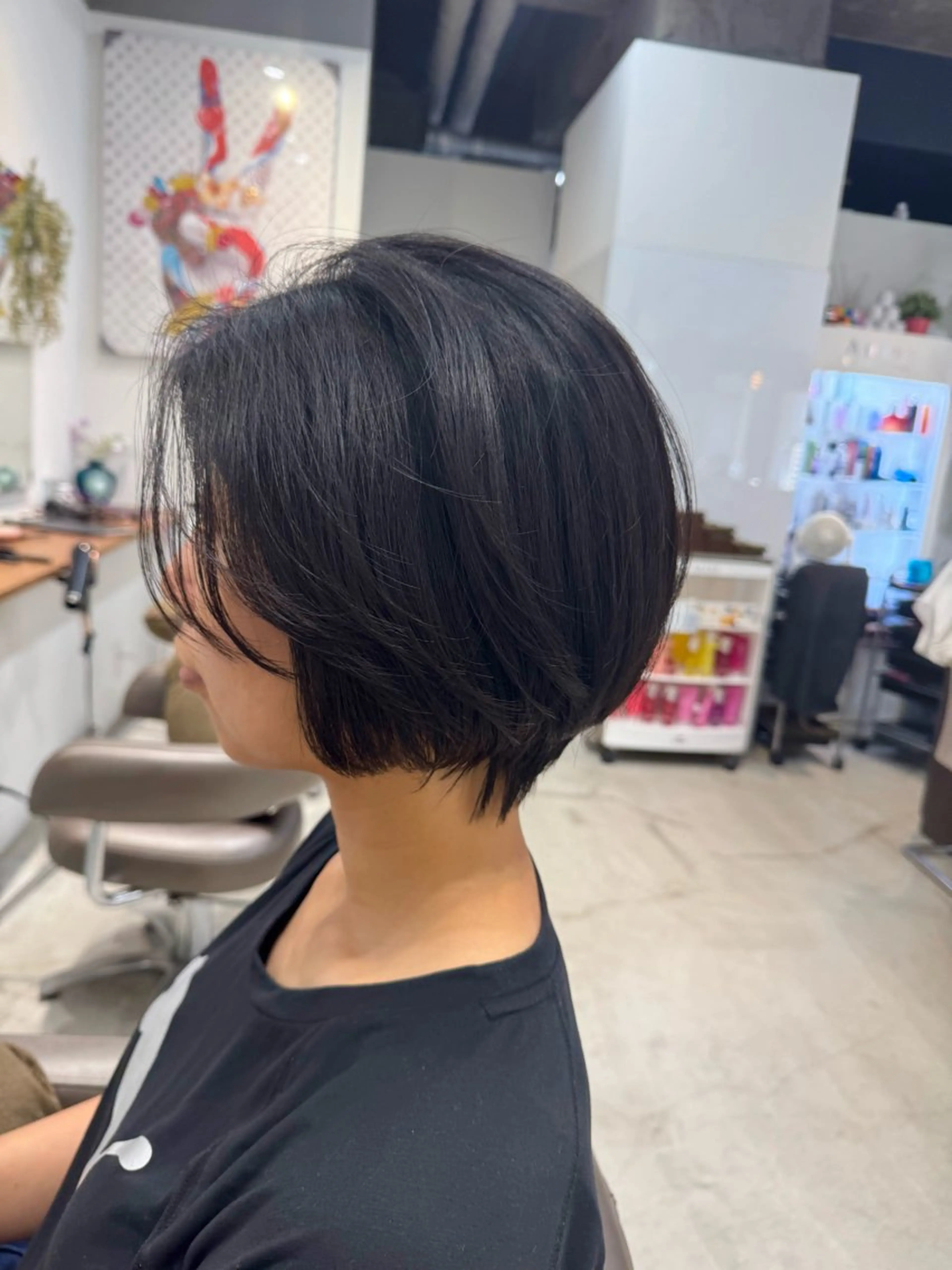 ショート ショートボブ ボブ ショートヘア HAIR LOUNGE Run Ways所属・Shiho 🦋 ／透明感カラーのヘアスタイル