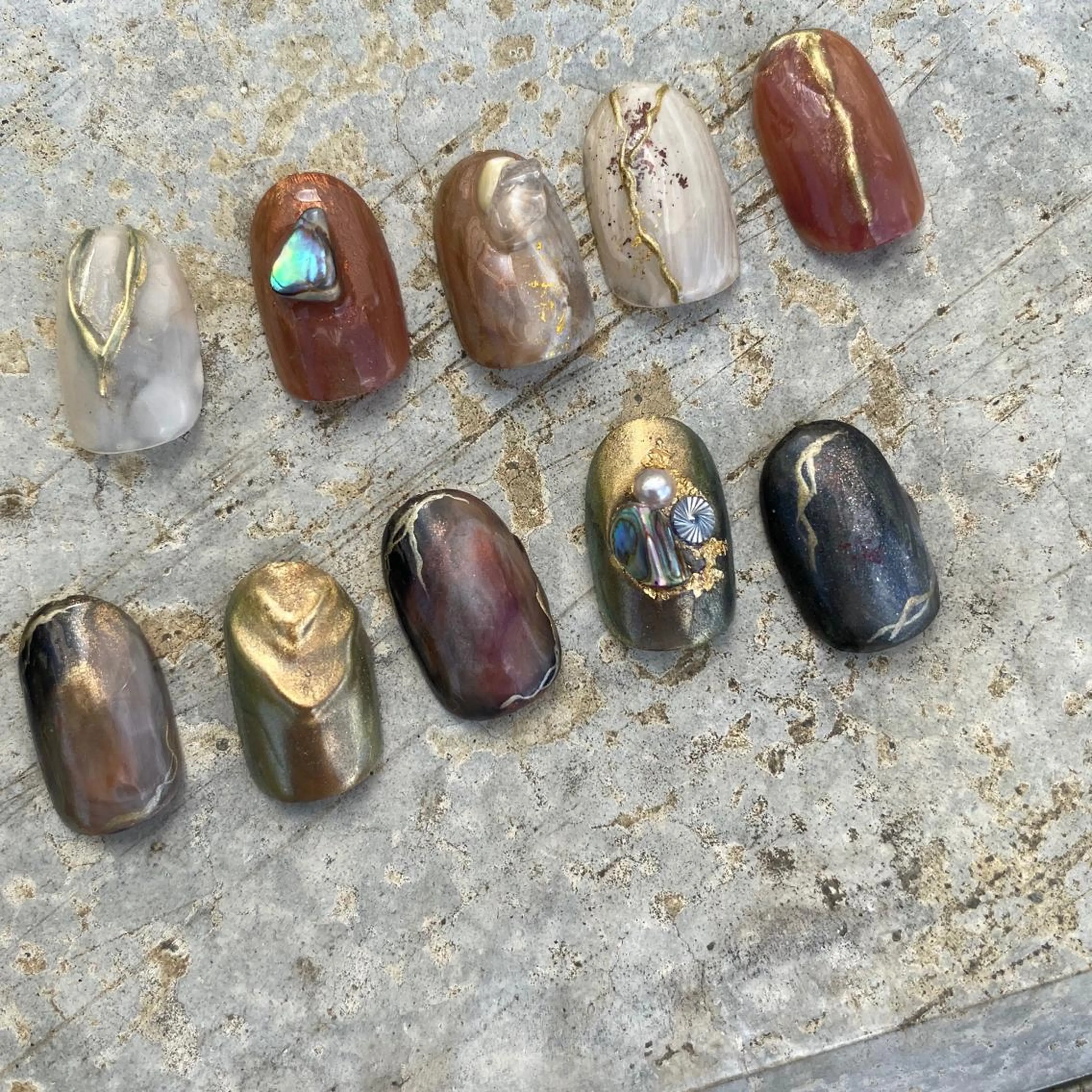 ネイル ミラーネイル ハンドネイル nable.所属・栗林 実莉のネイルデザイン