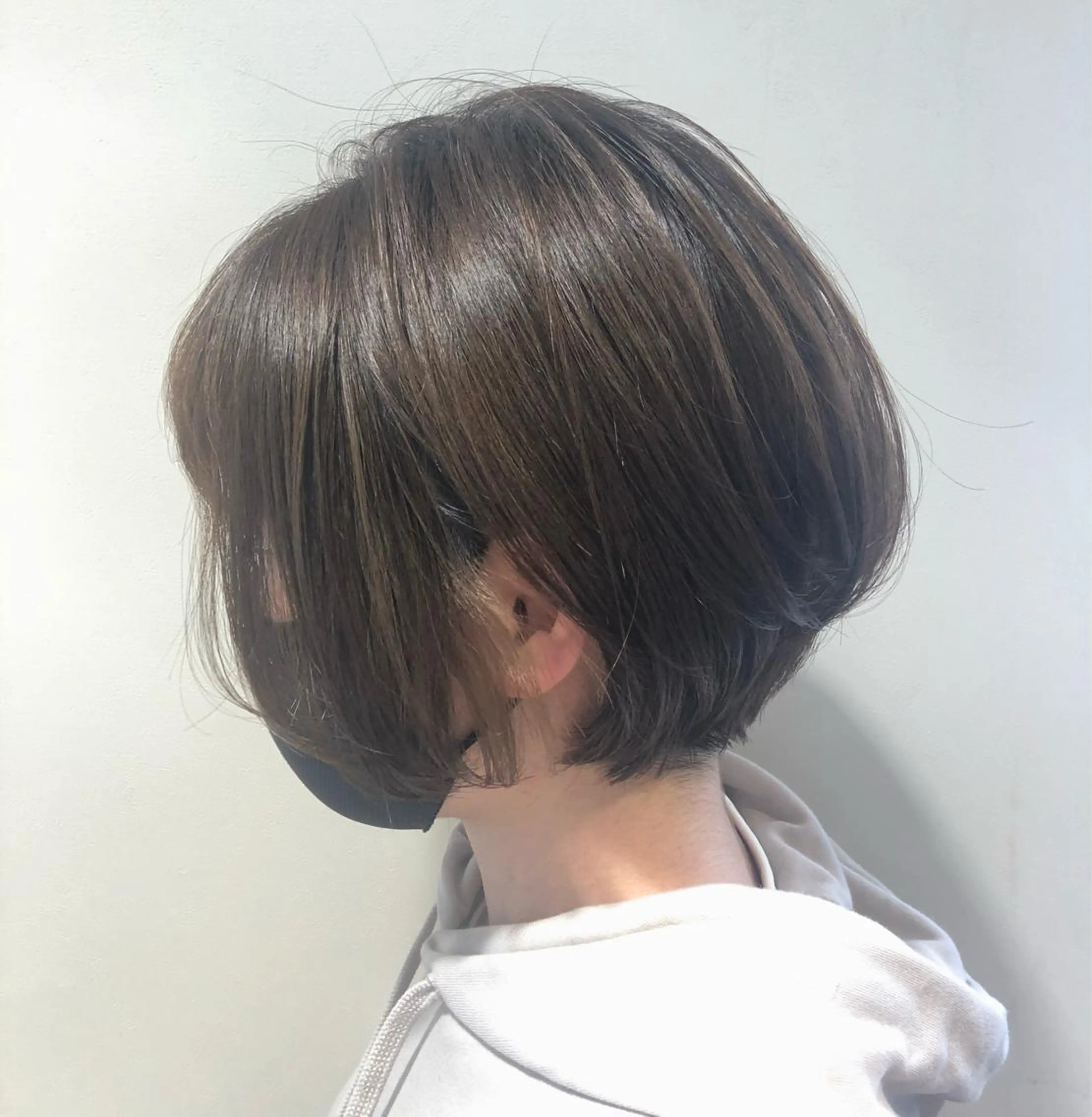 ショート 三輪 珠美のヘアスタイル