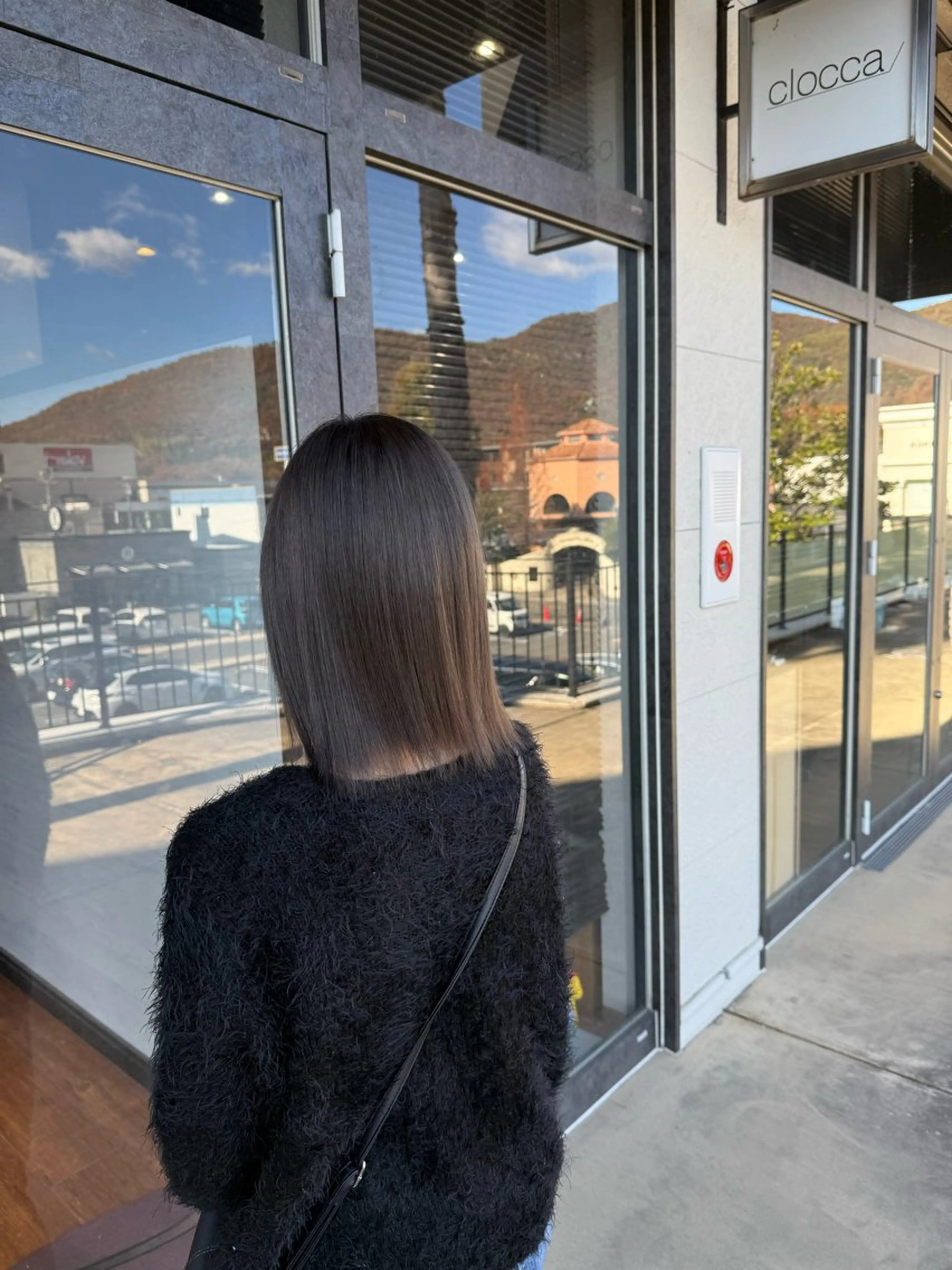 ミディアム カラー グレージュ ヘアカラー トリートメント clocca所属・鵜飼 真伍のヘアスタイル