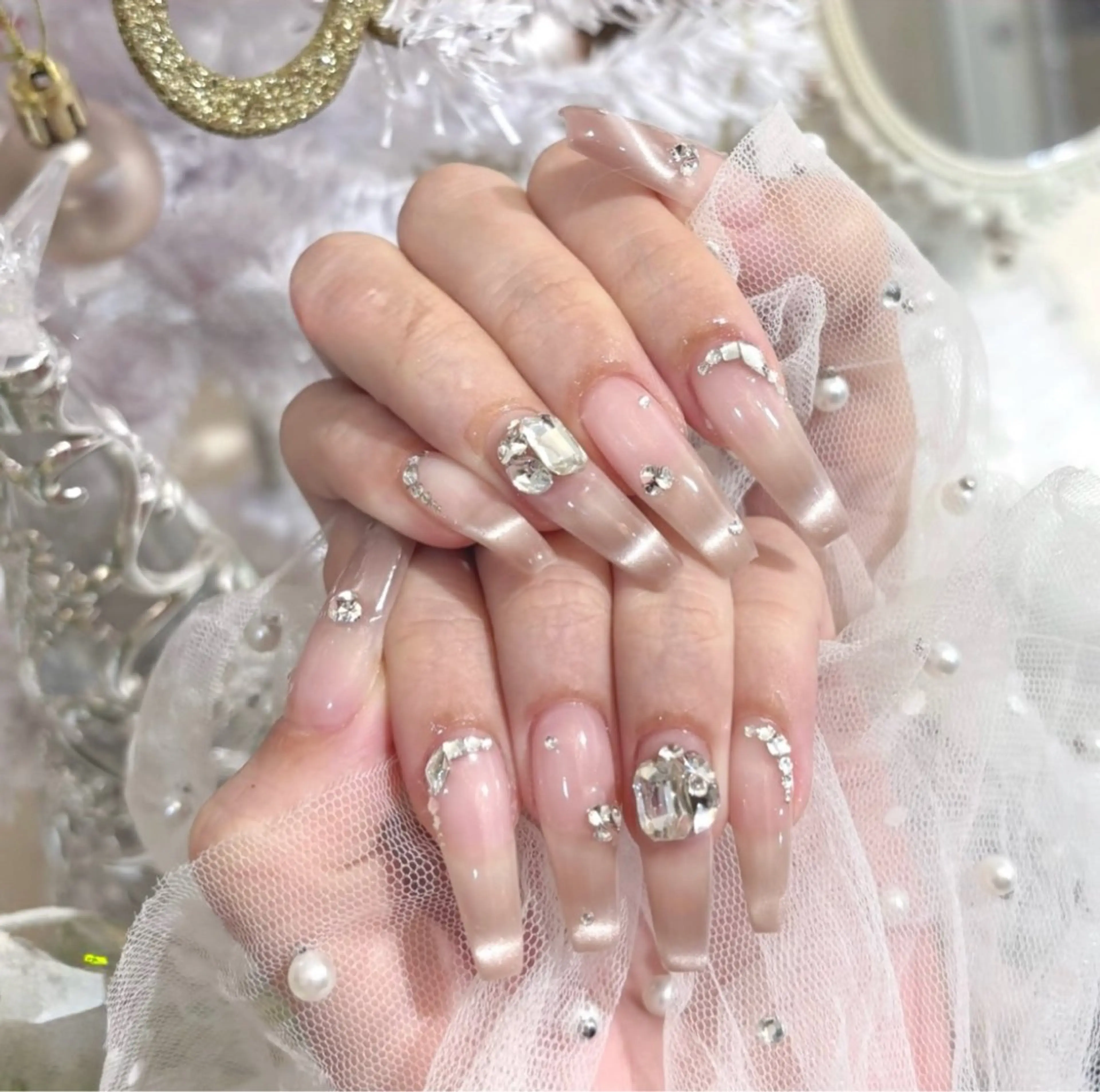 ネイル 韓国ネイル ニュアンスネイル シンプルネイル 春ネイル ワンホンネイル ハンドネイル ハンドケア Nihonthy Nail 新宿所属・Nihonthy Nail 新宿のネイルデザイン