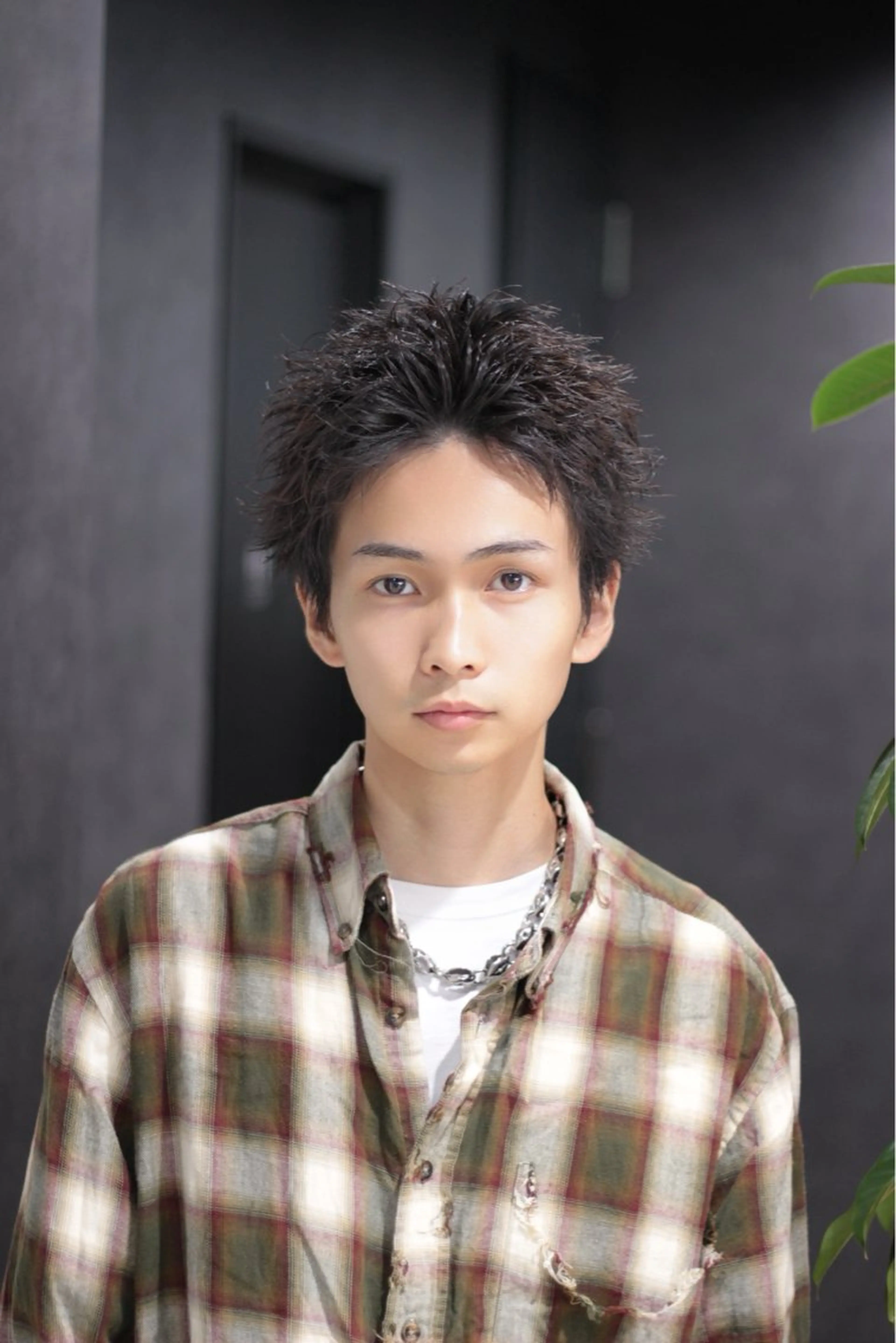 メンズカット+眉質改善の写真