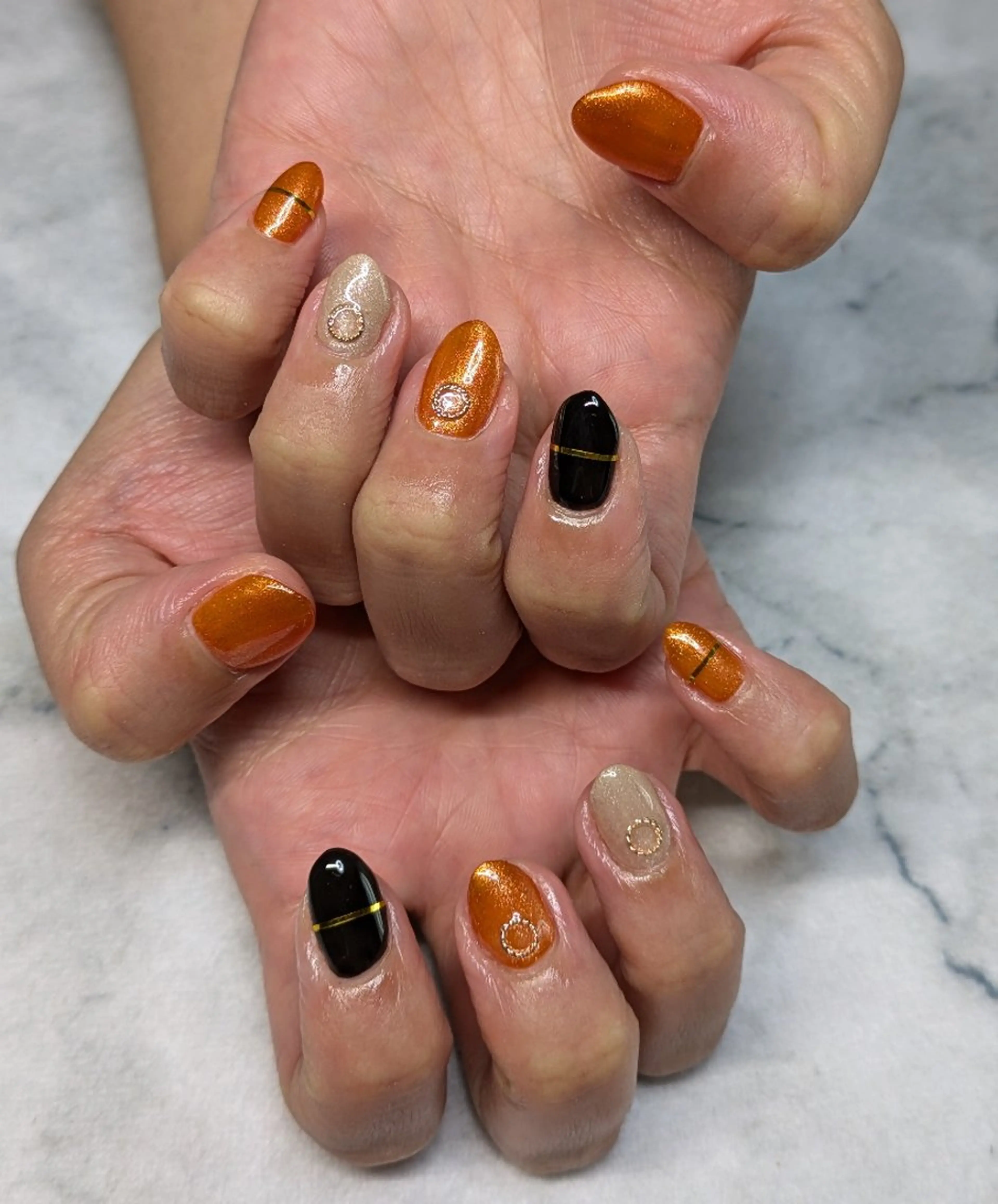 ネイル 三谷 さやかのネイルデザイン