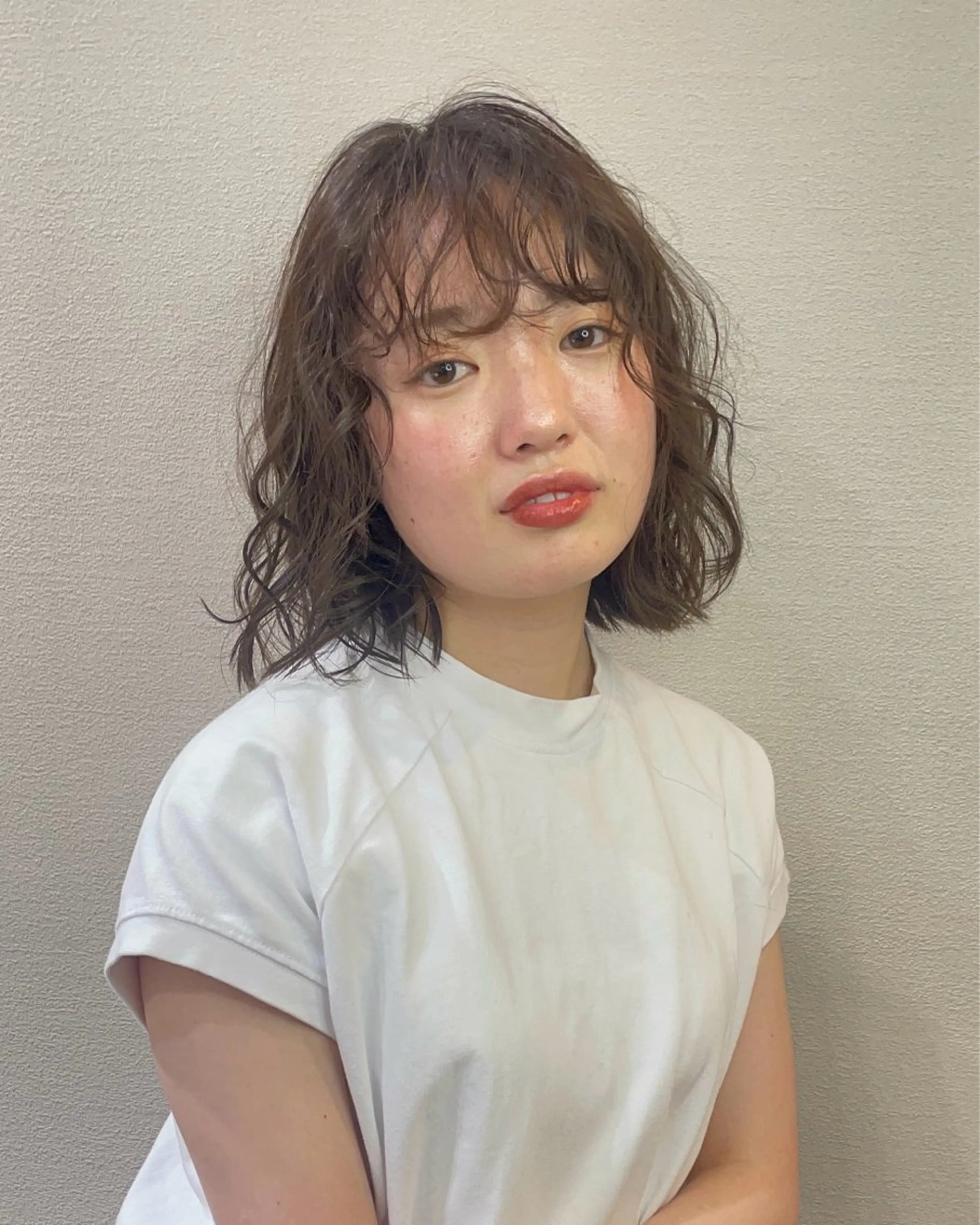 ミディアム ベージュ/透明感/ 桃子🎀のヘアスタイル