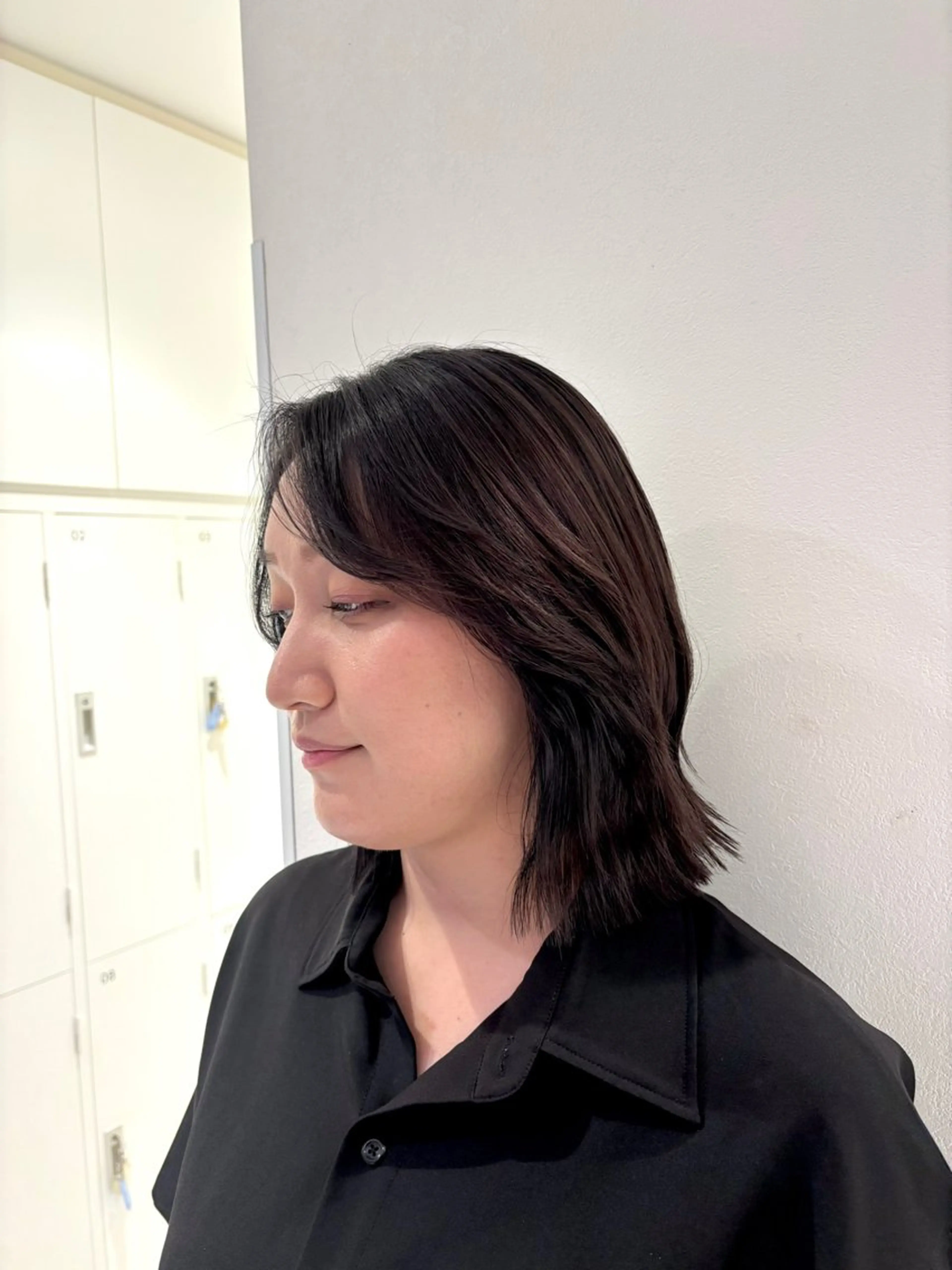 ミディアム ボブ 外ハネヘア カット 飯田 真澄のヘアスタイル