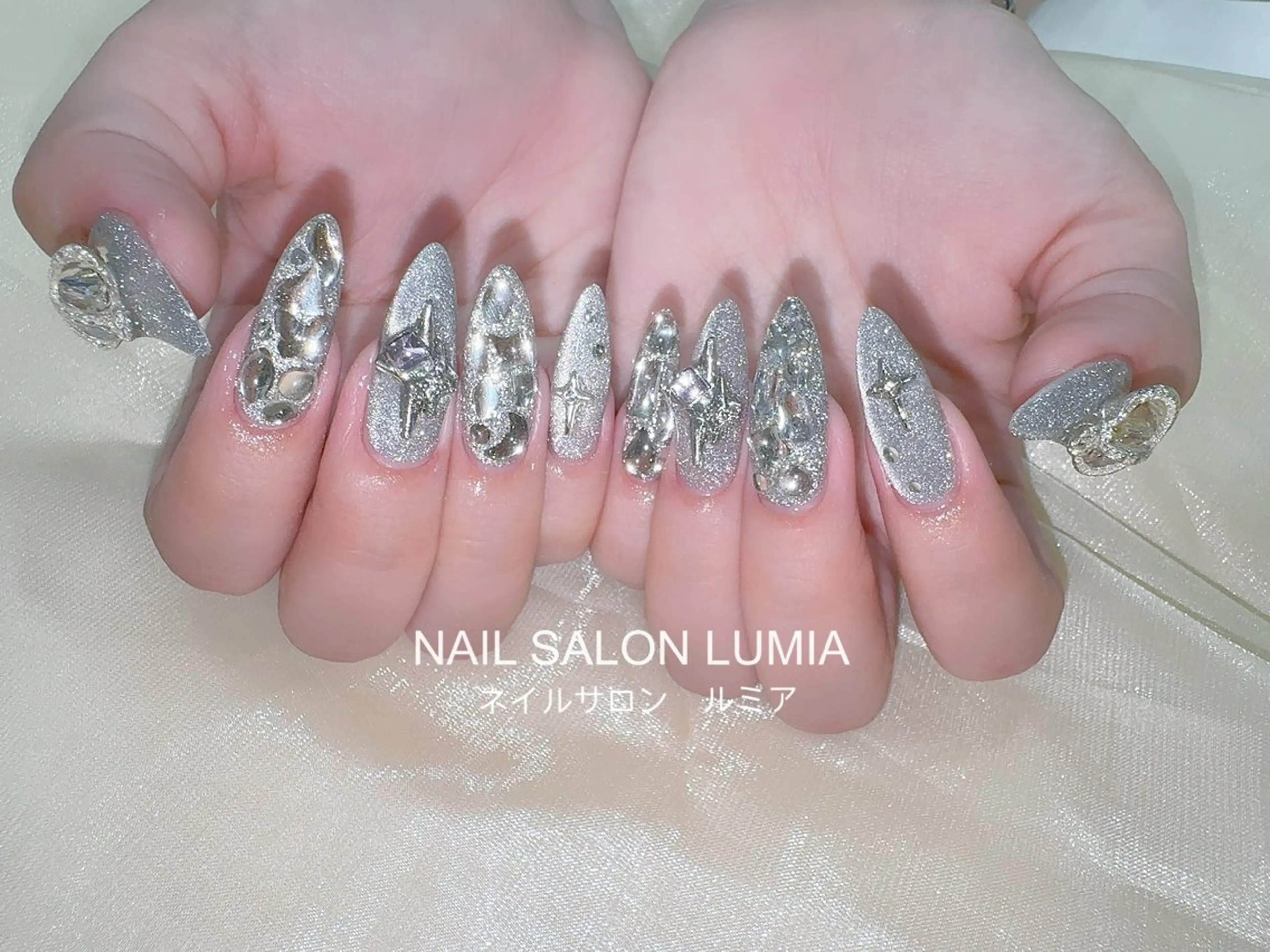 ネイル ハンドネイル ネイルサロン ルミア Lumia 店長のネイルデザイン
