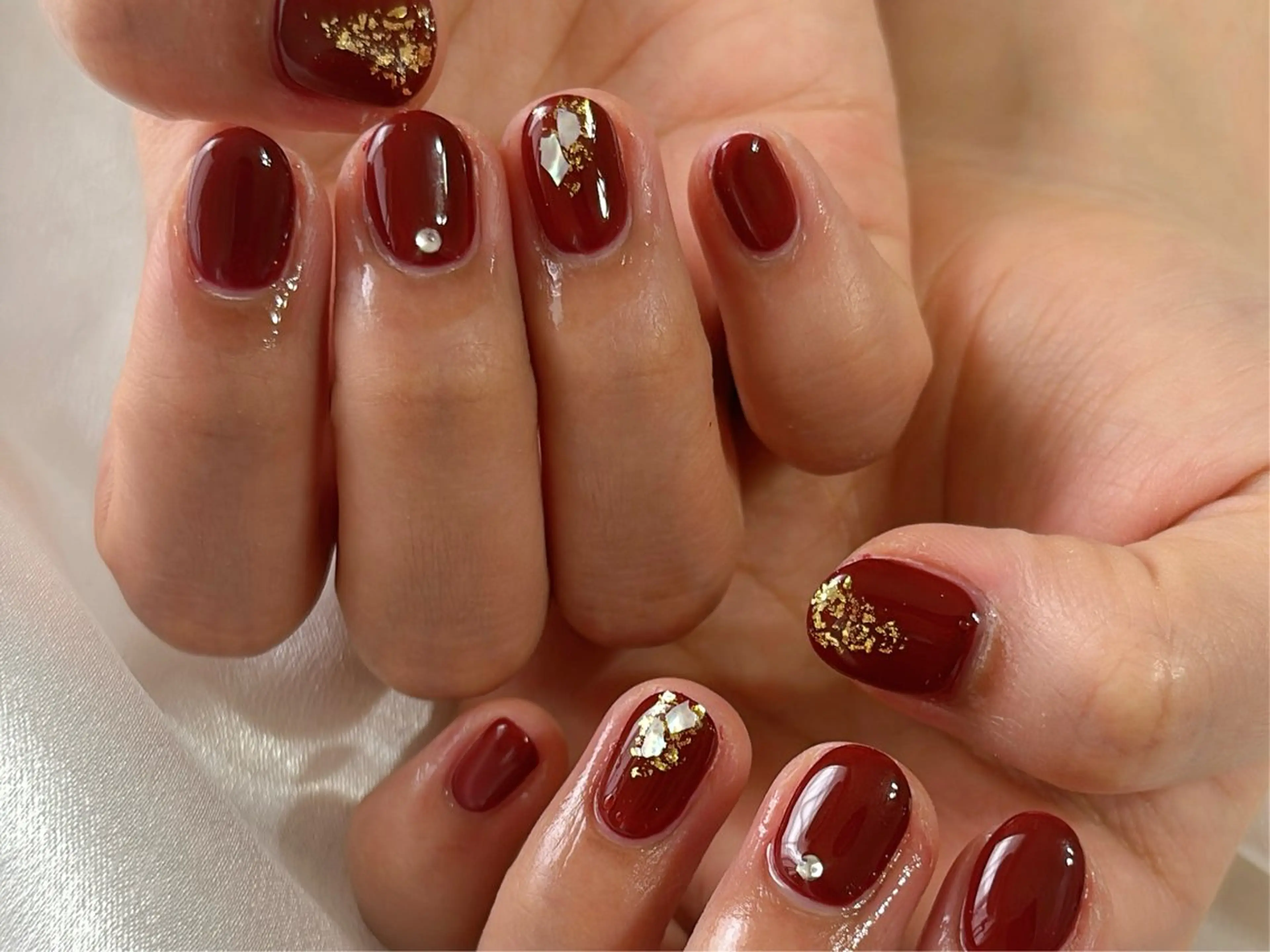 ネイル オーロラネイル ボルドー 桜ネイル フラワーネイル フットネイル ハンドネイル kikinail 溝の口のネイルデザイン