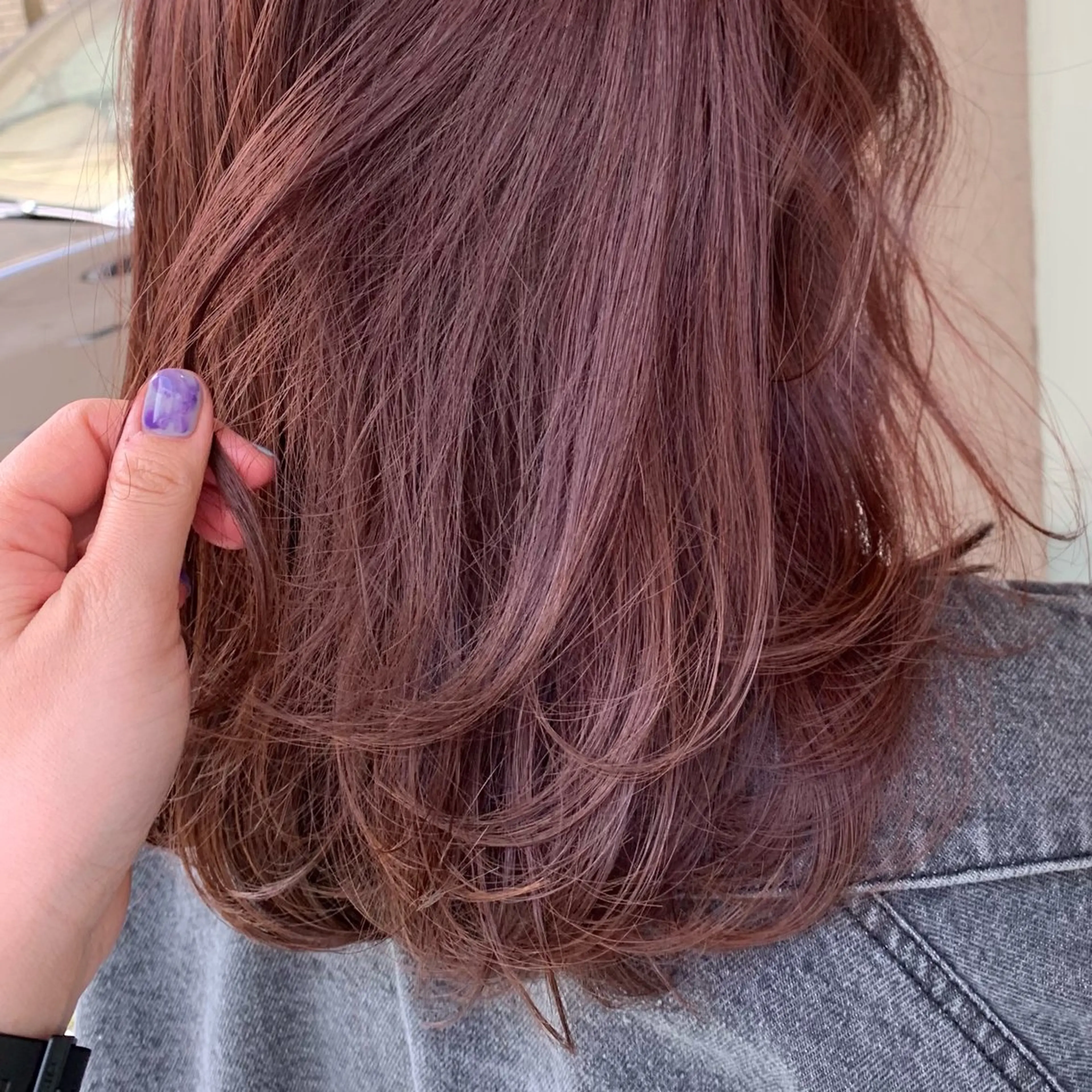 セミロング カラー ヘアアレンジ ✨艶カラー/韓国ヘア ✨momoriのヘアスタイル