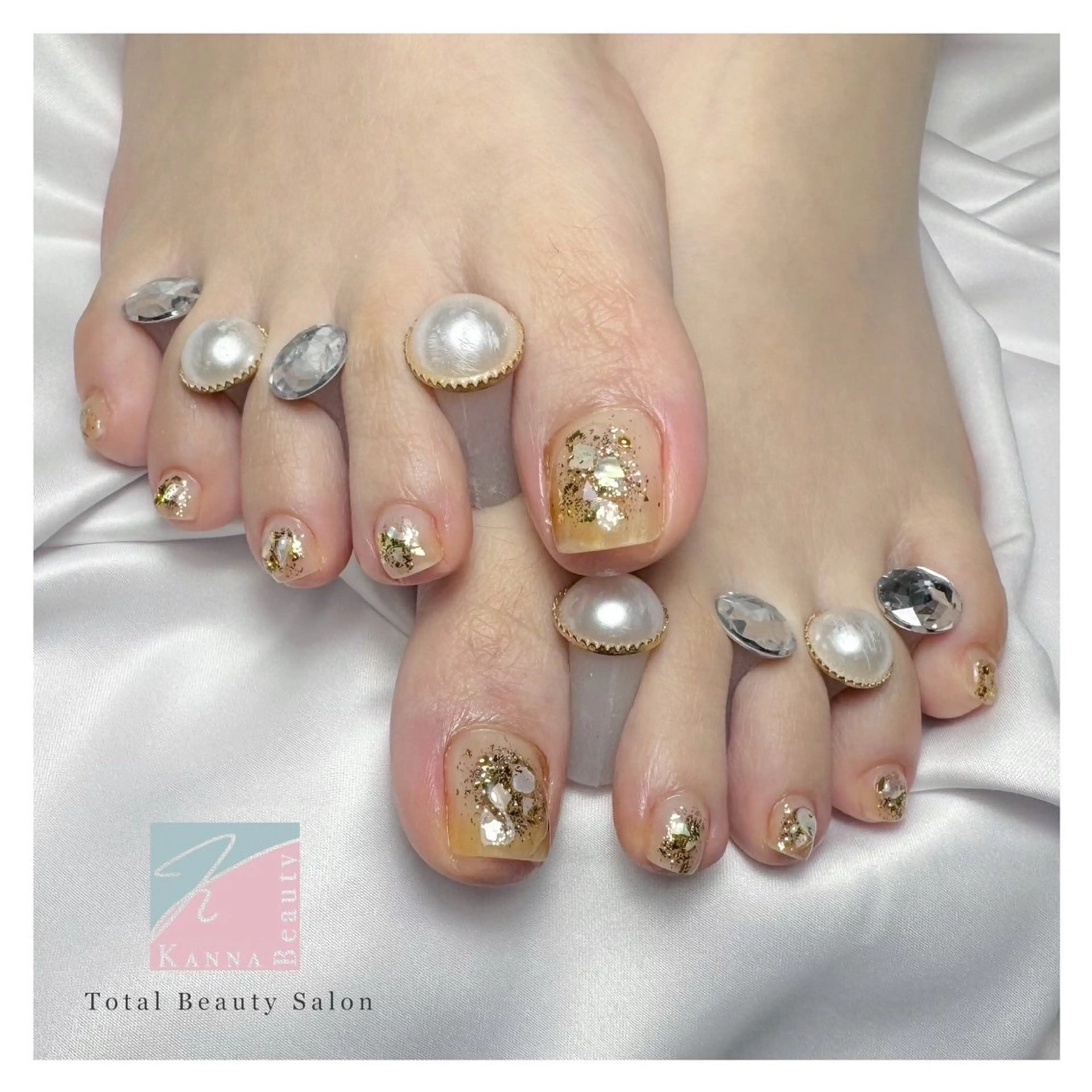 ネイル フットネイル ジェルネイル グラデーション キラキラネイル マグネットネイル Kanna Yuki カンナユキのネイルデザイン
