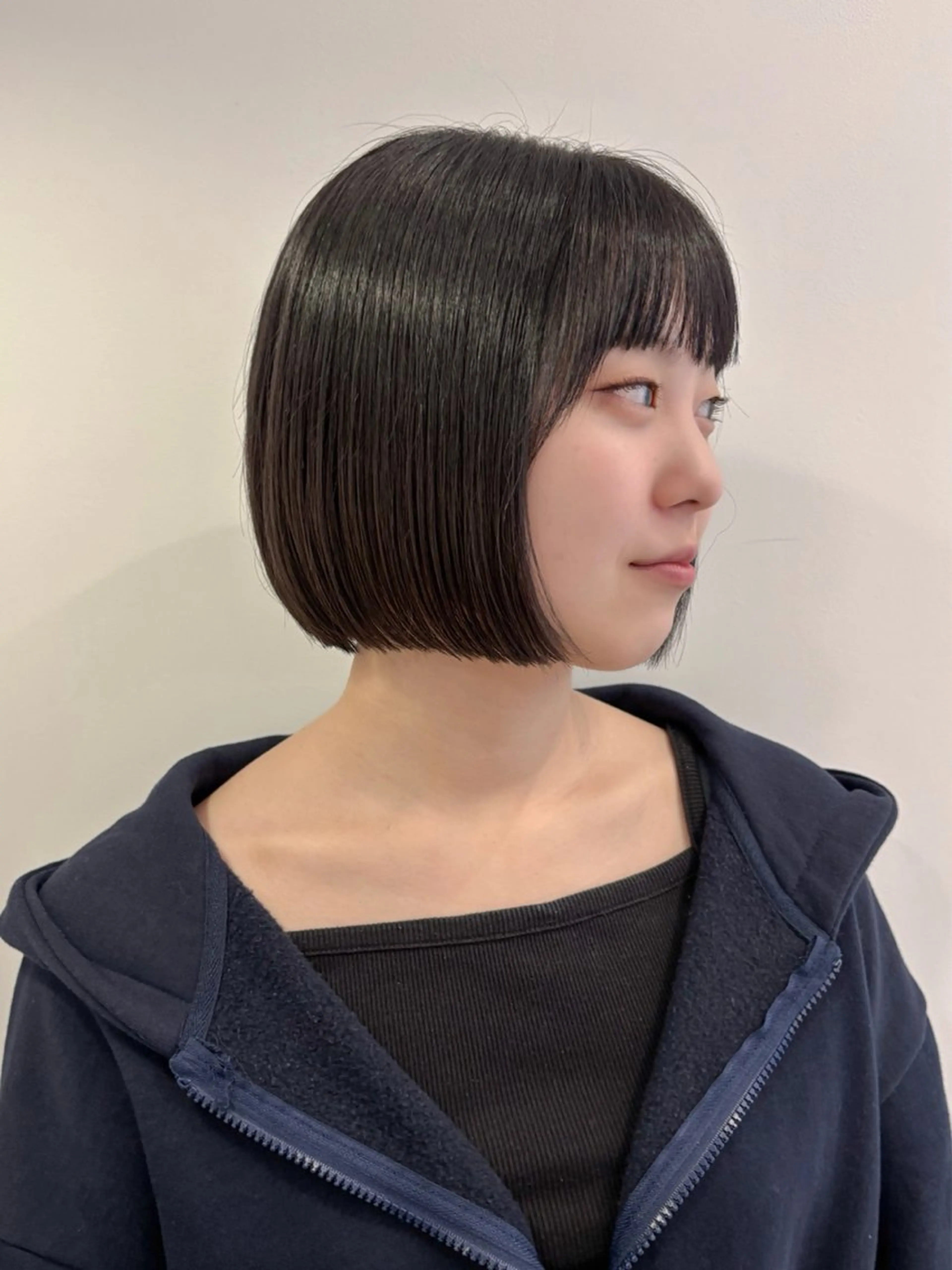 ショート 韓国ボブ/顔周り/べ ージュ/織田百華🎀のヘアスタイル
