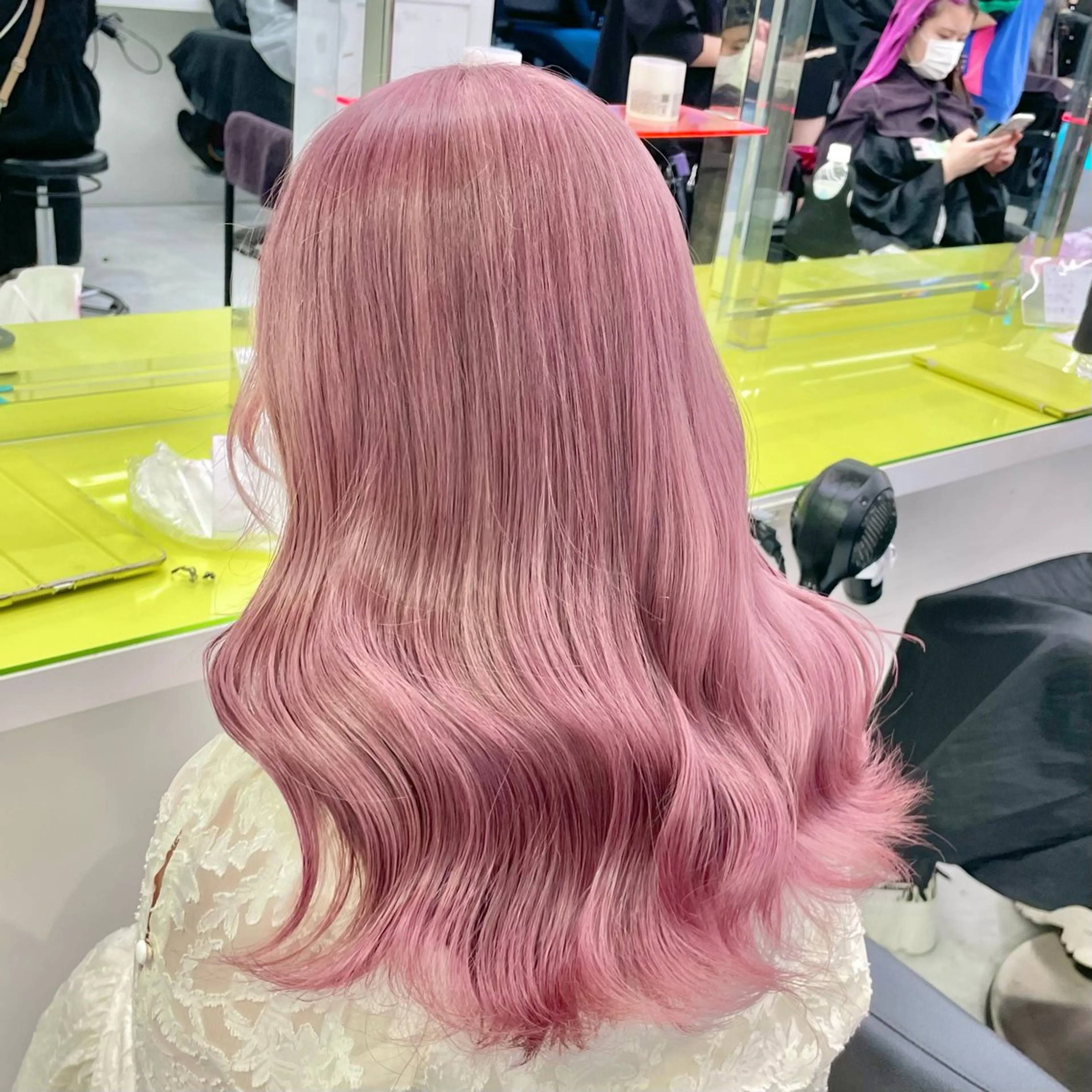 ミディアム カラー 🎀🧁ダメージレス 艶髪カラー🧁🎀のヘアスタイル