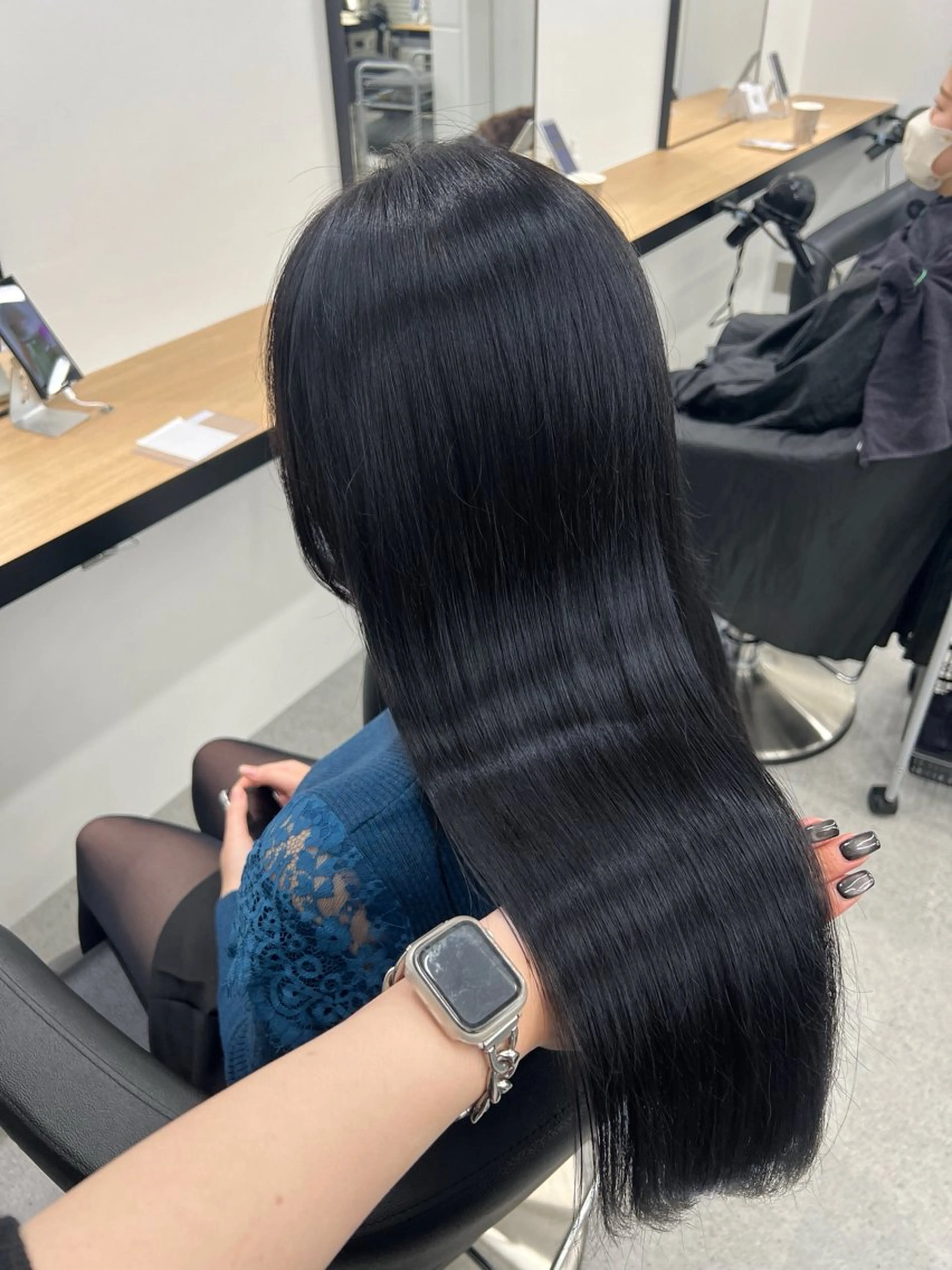 ロング カラー カット ヘアカラー トリートメント 暗髪🩶ラベンダー/ ブルー/ユウナ🤍のヘアスタイル