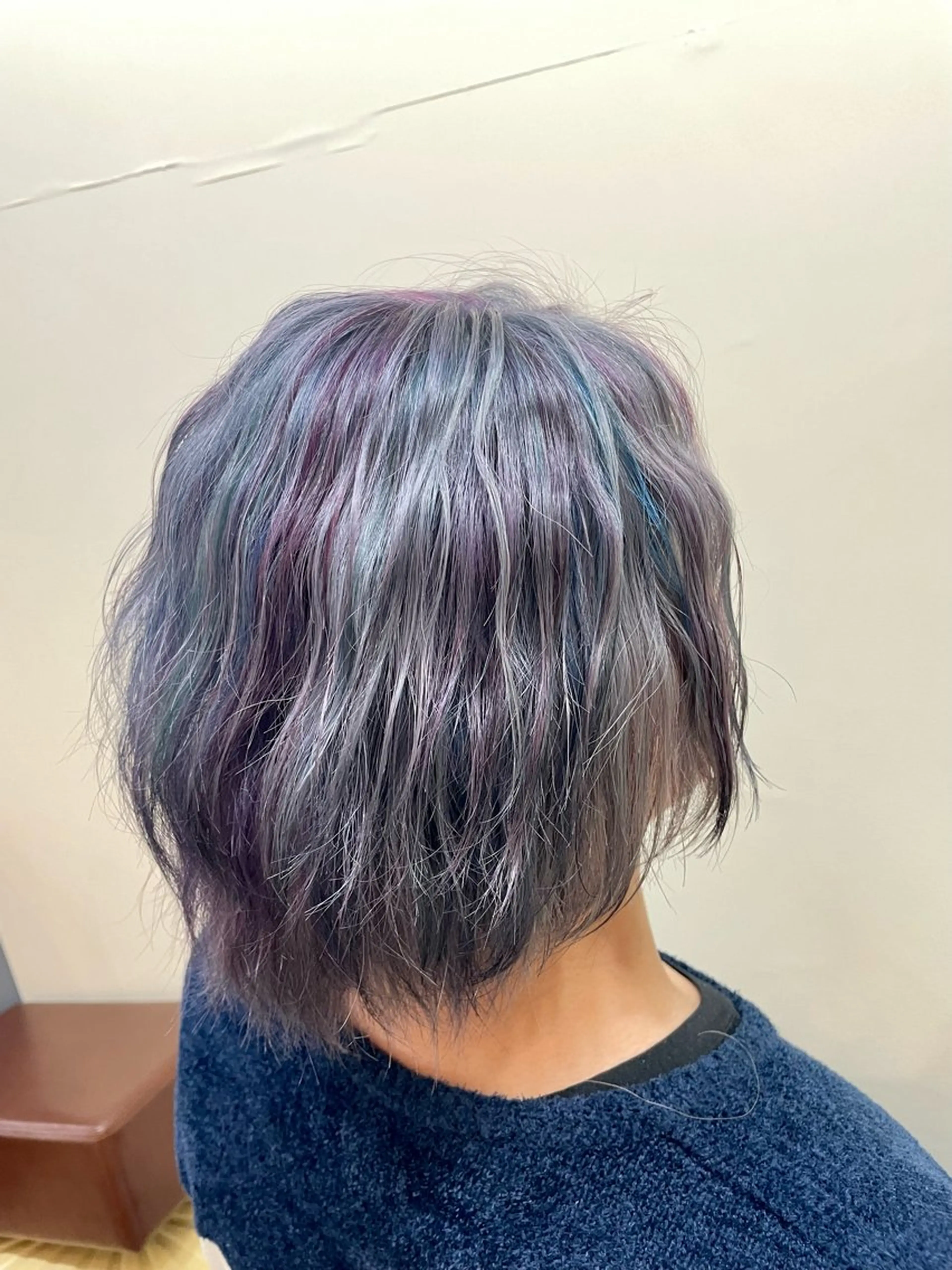 ショート カラー メンズ センターパート フェードカット メンズハイライト メンズ韓国風 マッシュウルフ カット ヘアカラー WEST OLAND加藤圭介のヘアスタイル