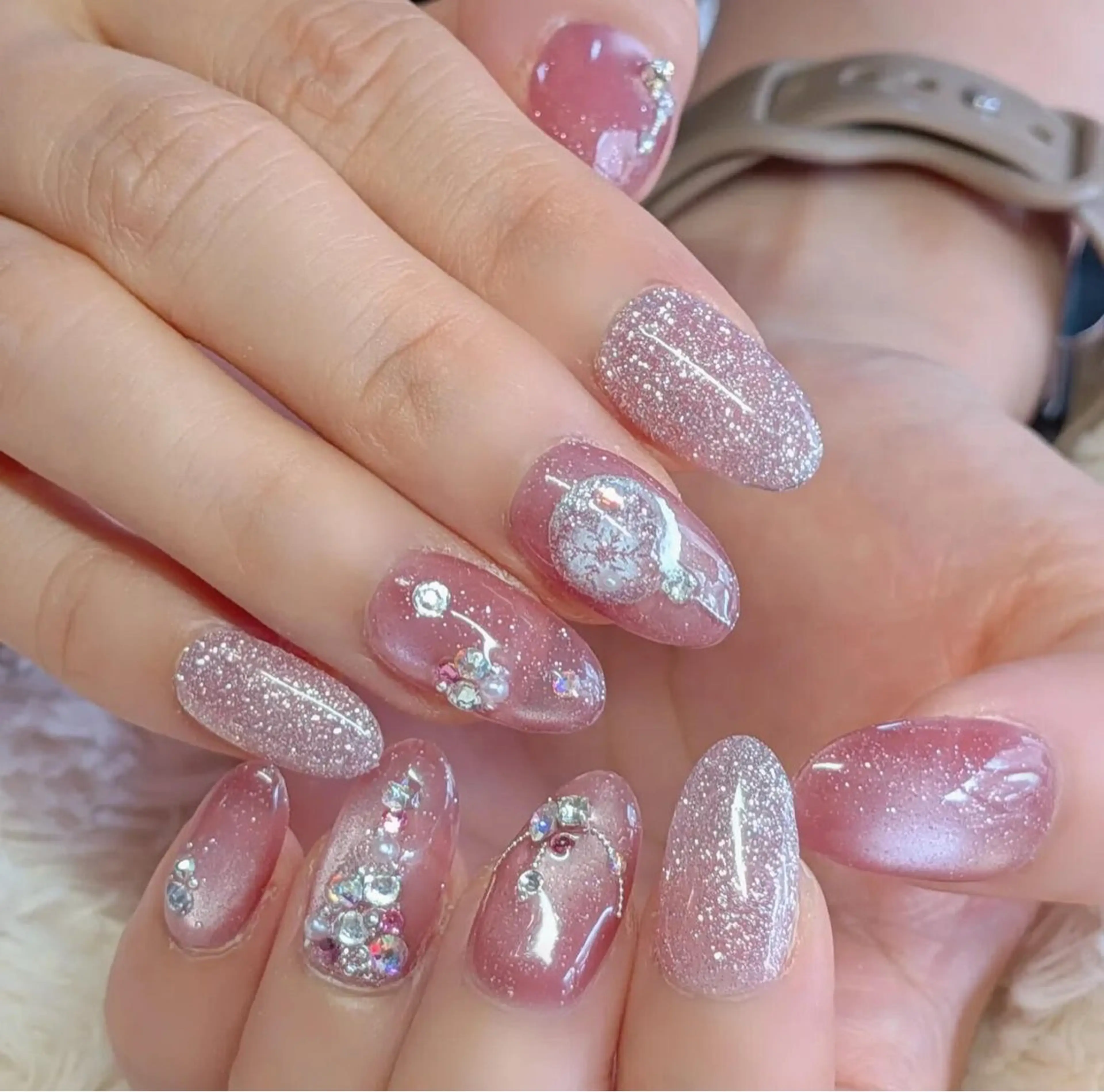 ネイル ハンドネイル ハンドケア EE.Nail所属・FuFu.Nail 2️⃣番のネイルデザイン